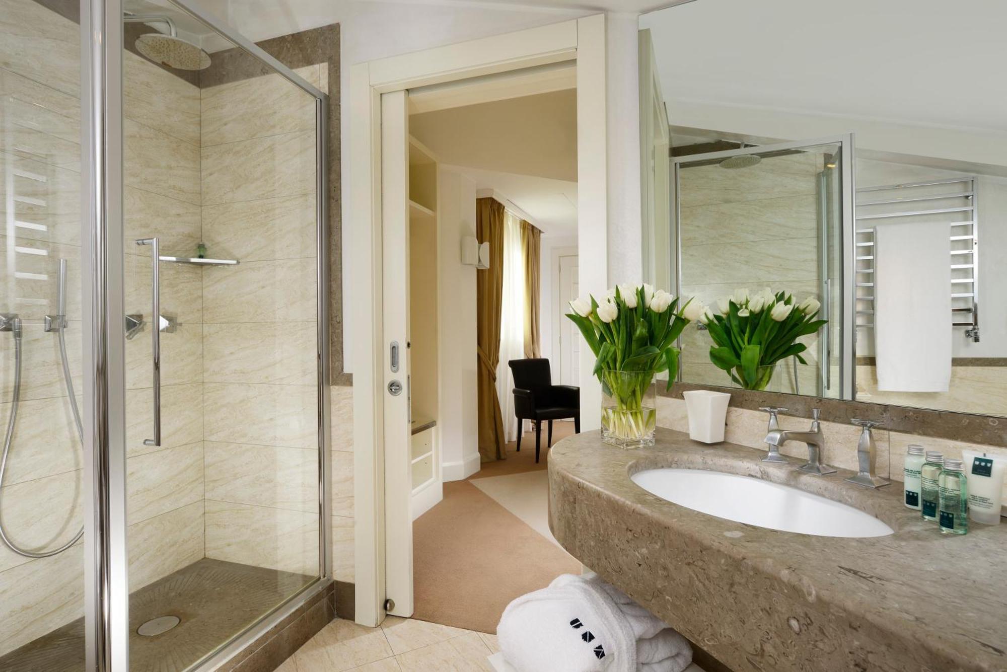 Junior Suite Double with Extra Bed