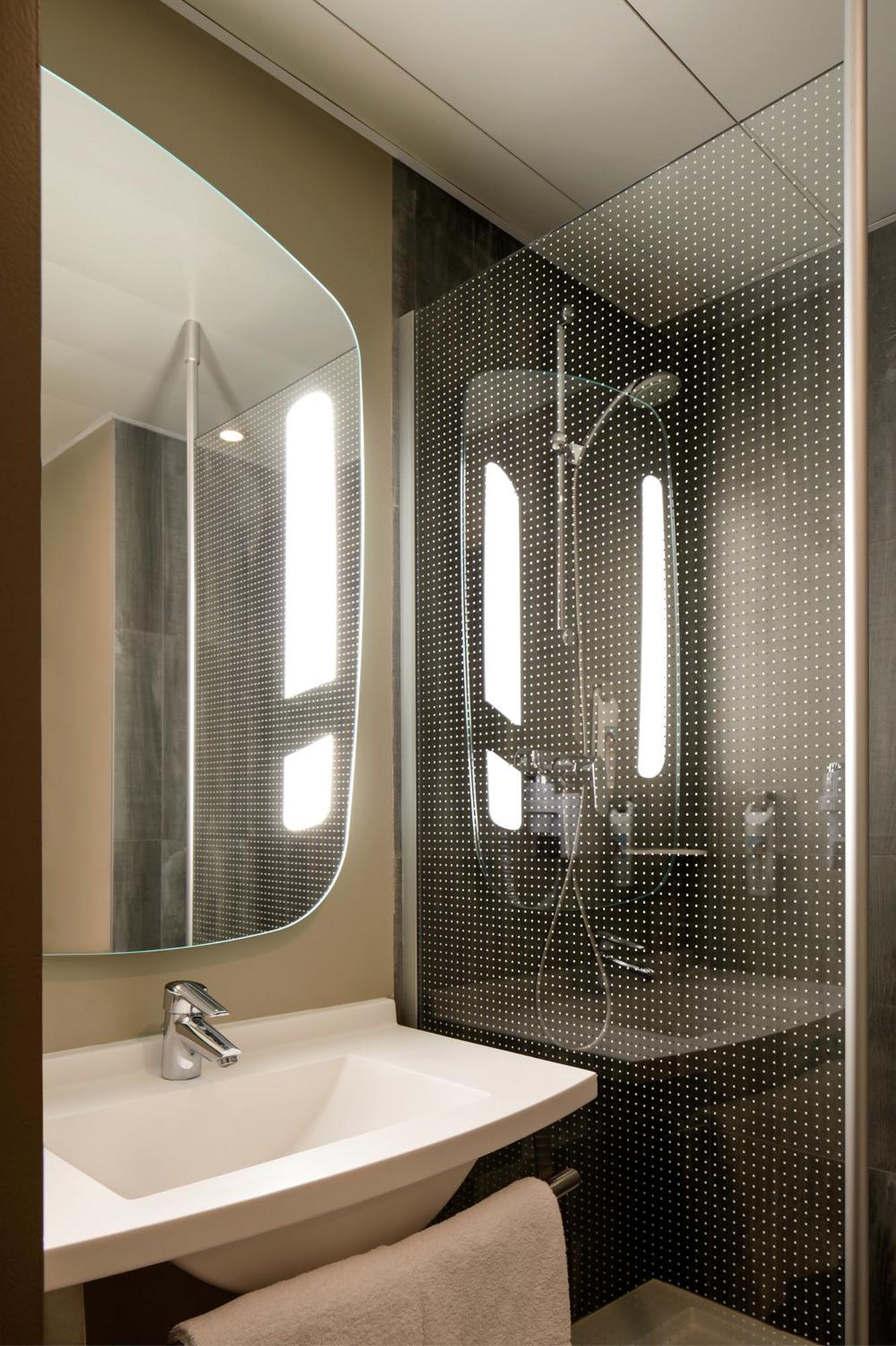 Quarto Duplo Standard