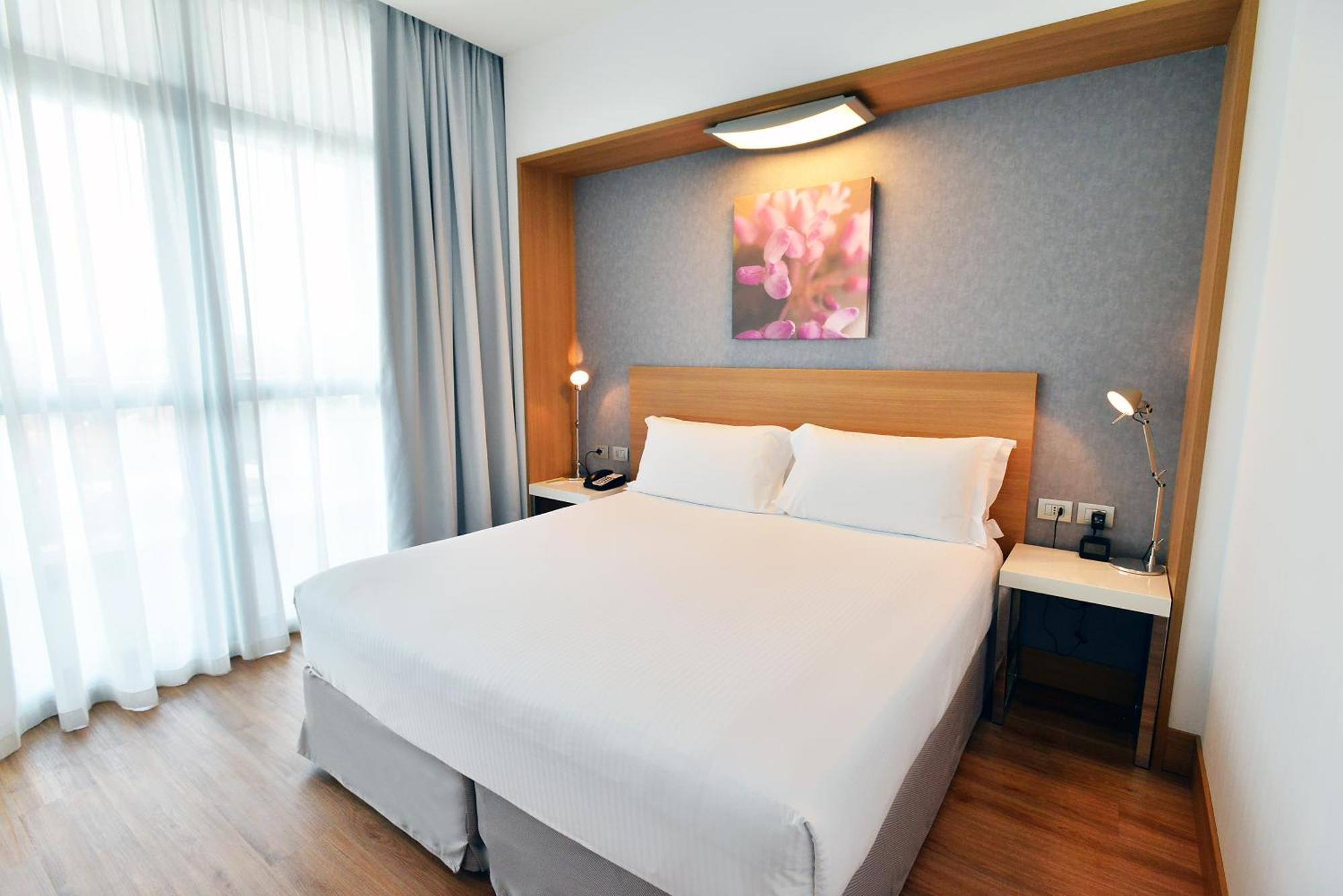 Deluxe King Room,1541637685:JPEG