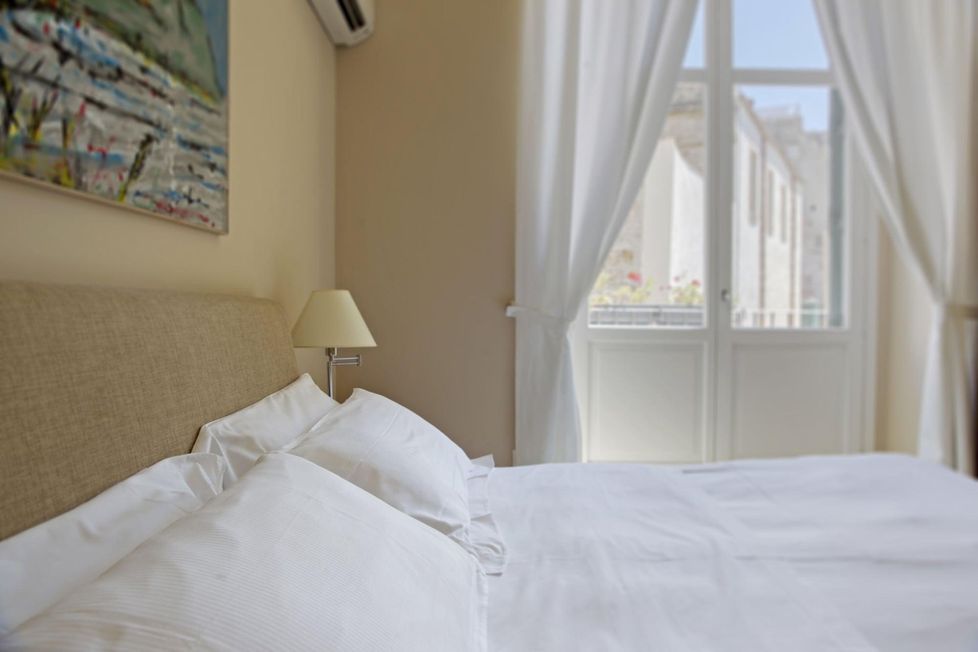 Classic Double Room,1209817045:JPEG