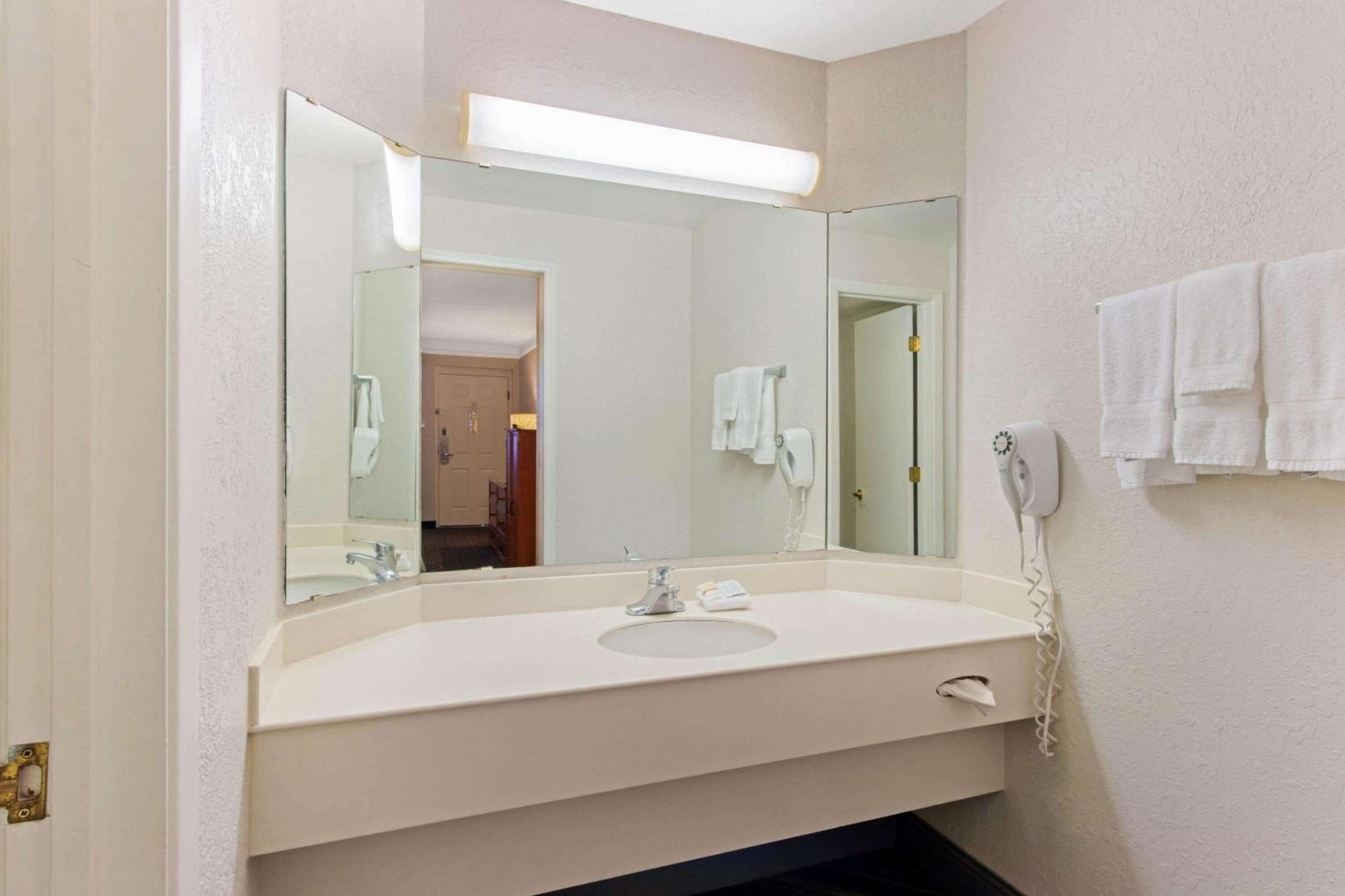 Deluxe Double Room with Two Double Beds