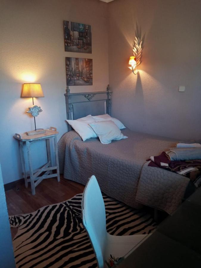 Habitación Individual Pequeña