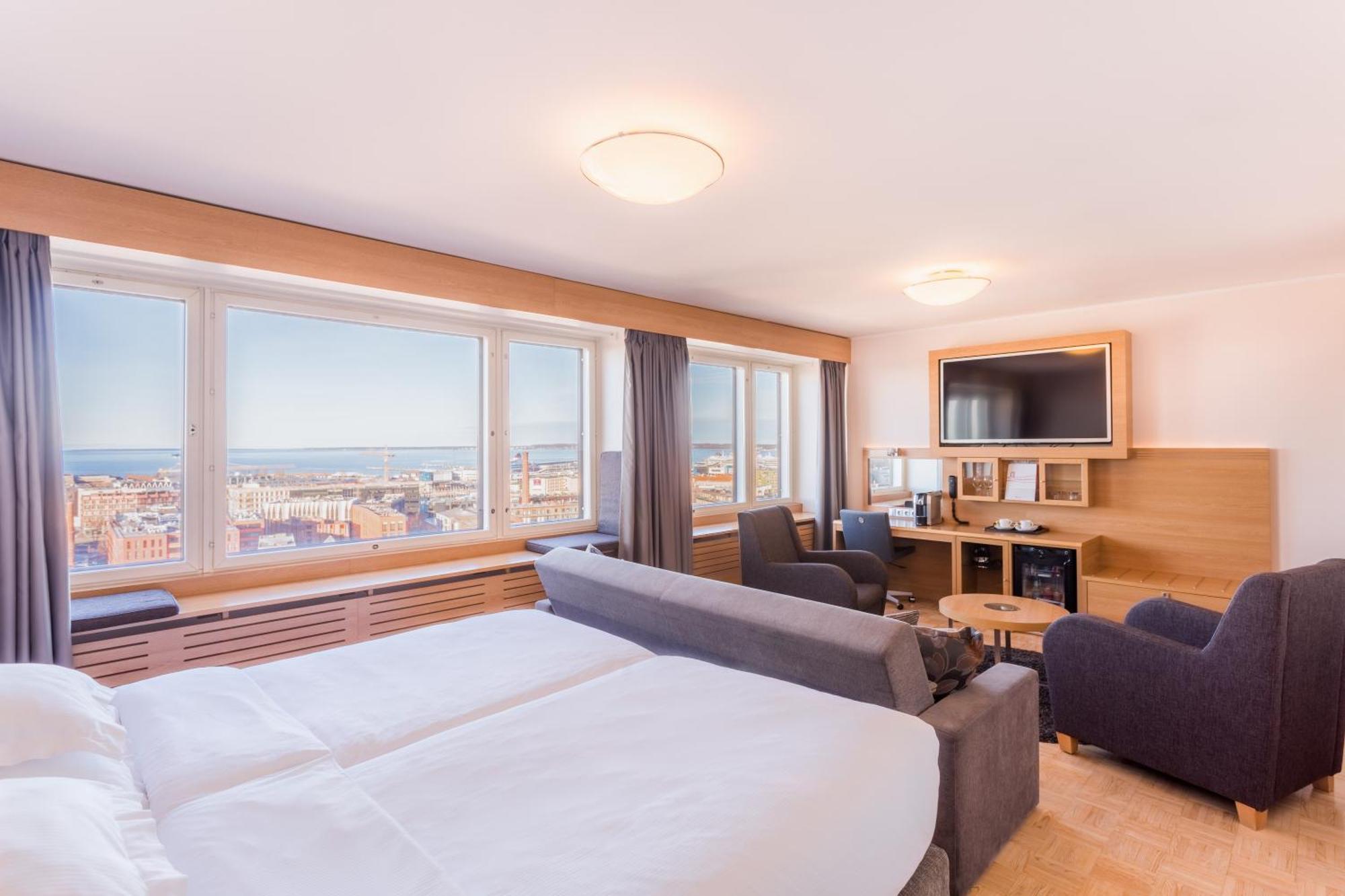 Junior Suite,1212415480:JPEG