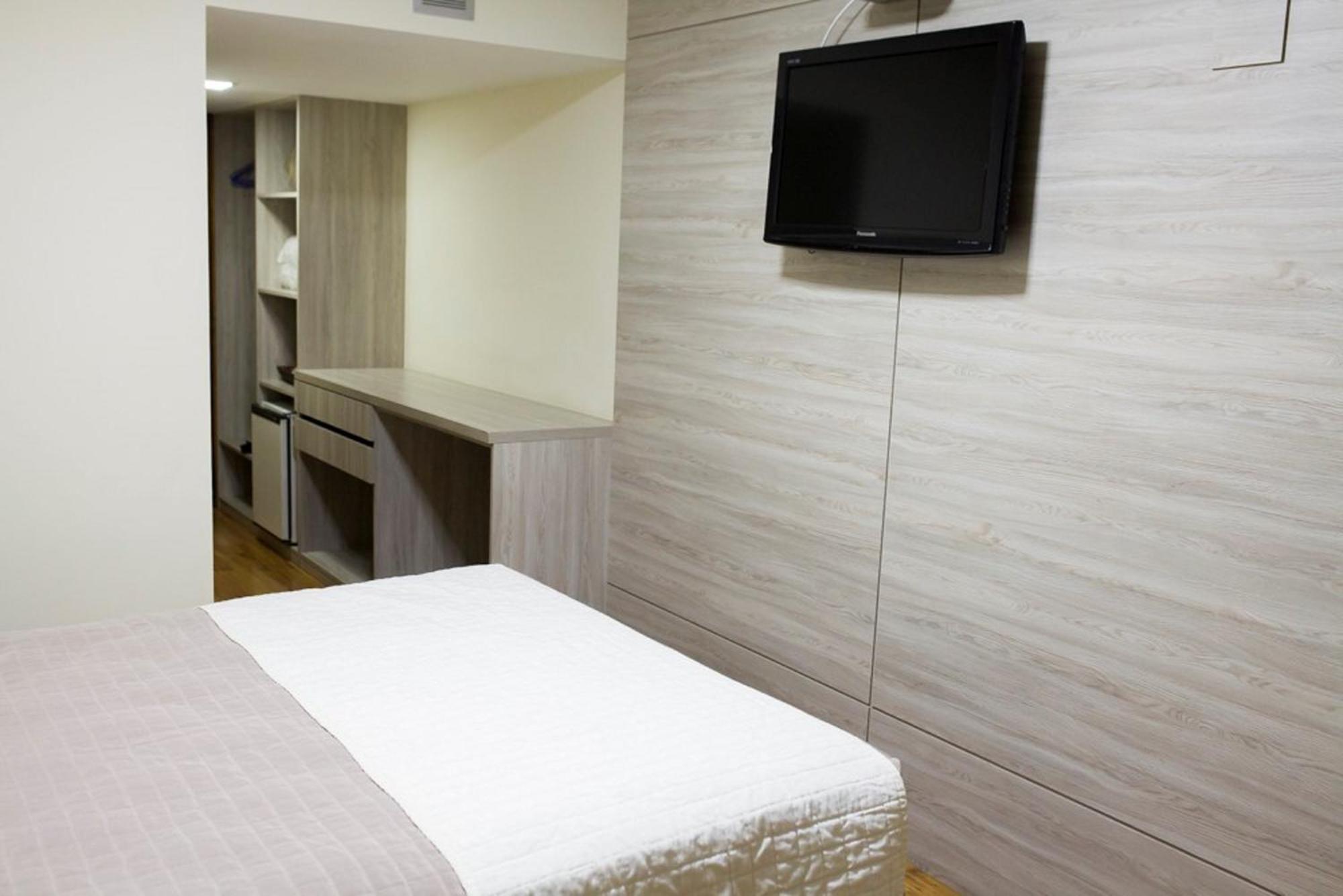 Standard Double Room with Double Bed,1087628734:JPEG