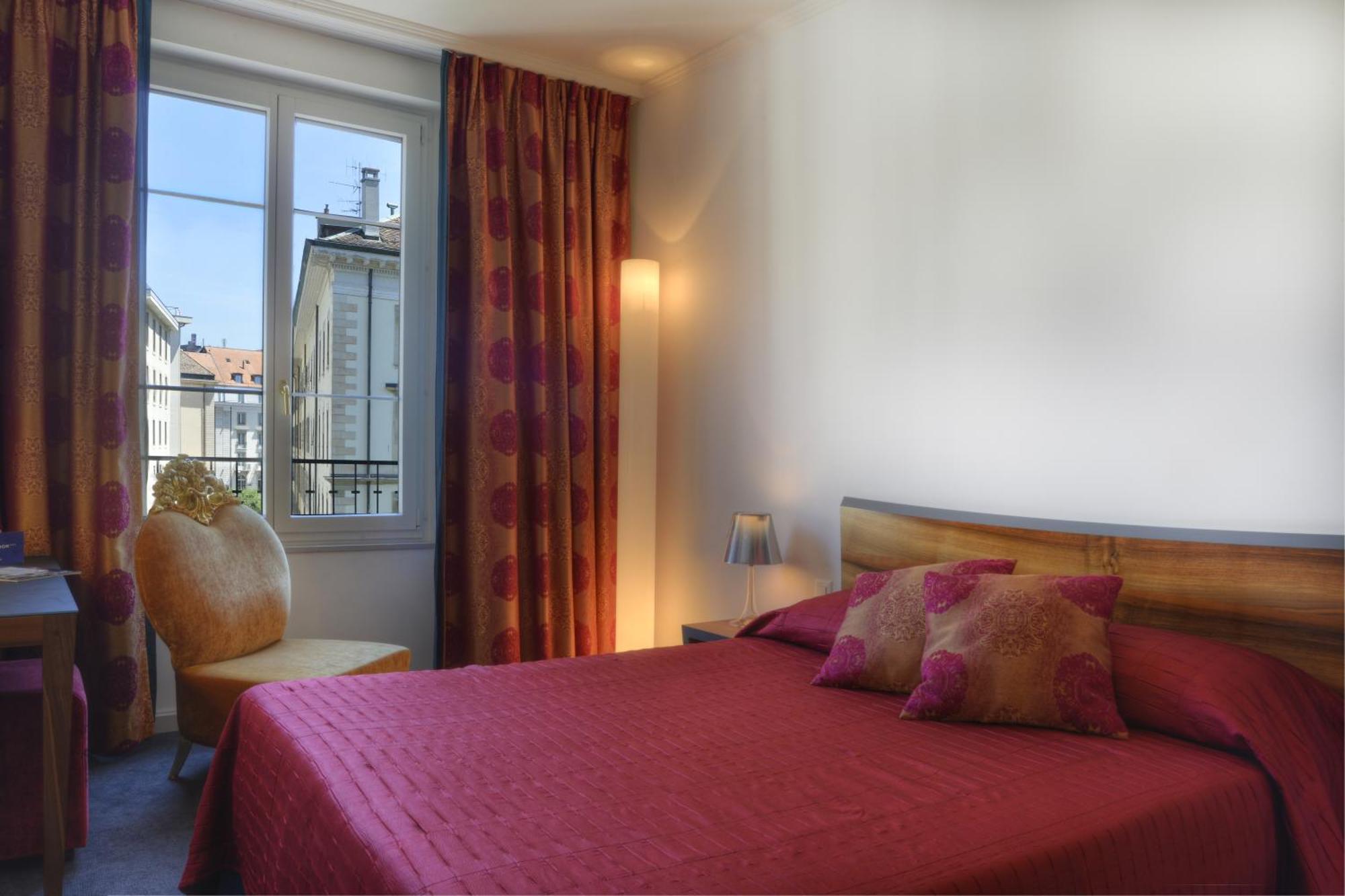 Standard Single Room,742935316:JPEG