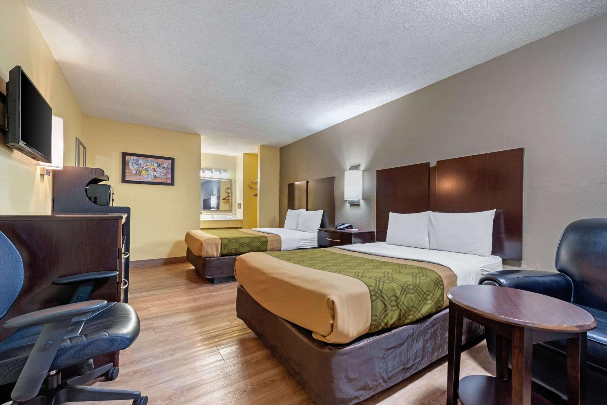 Double Room with Two Double Beds - Smoking