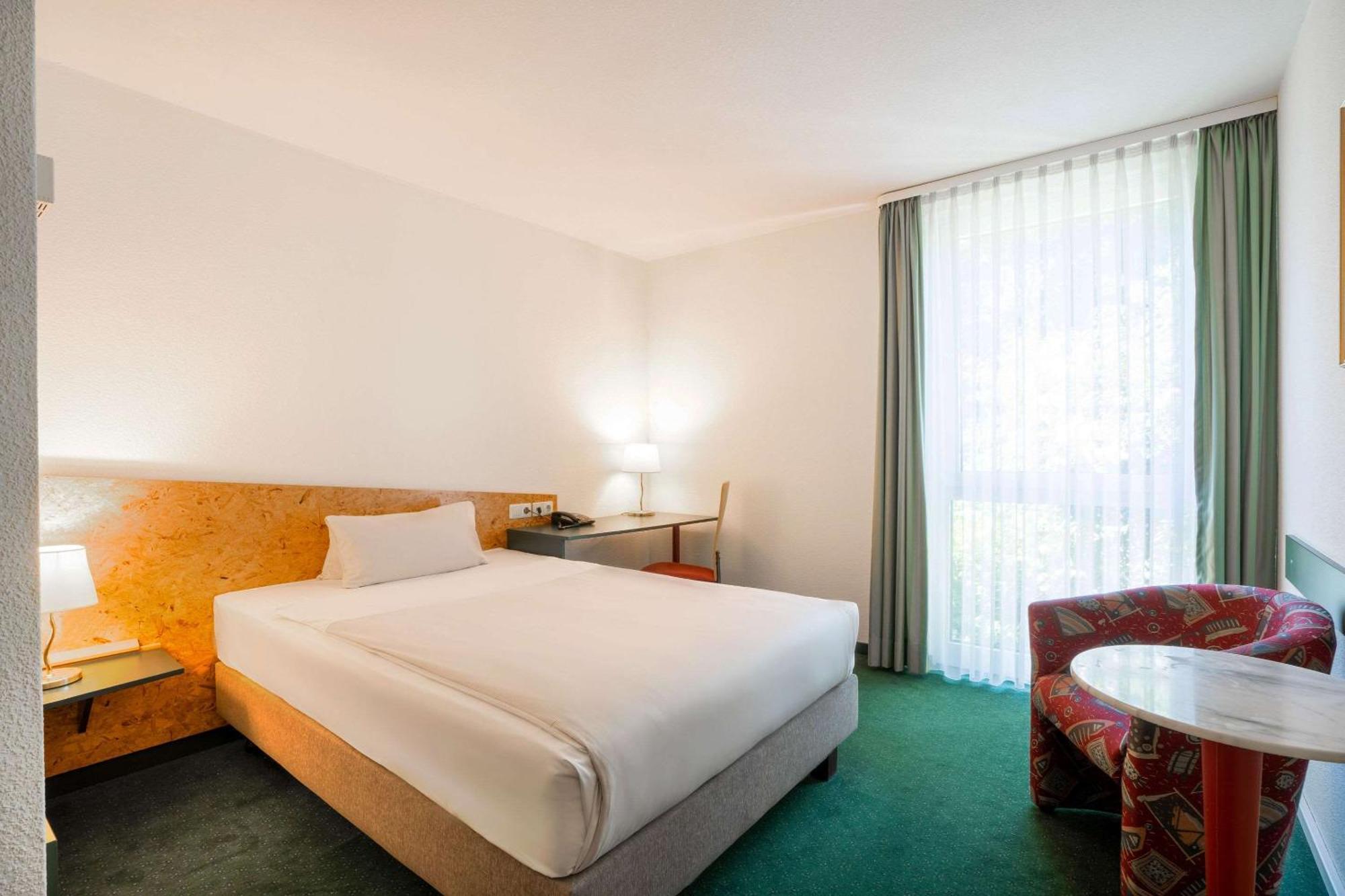 Single Room,1219750663:JPEG