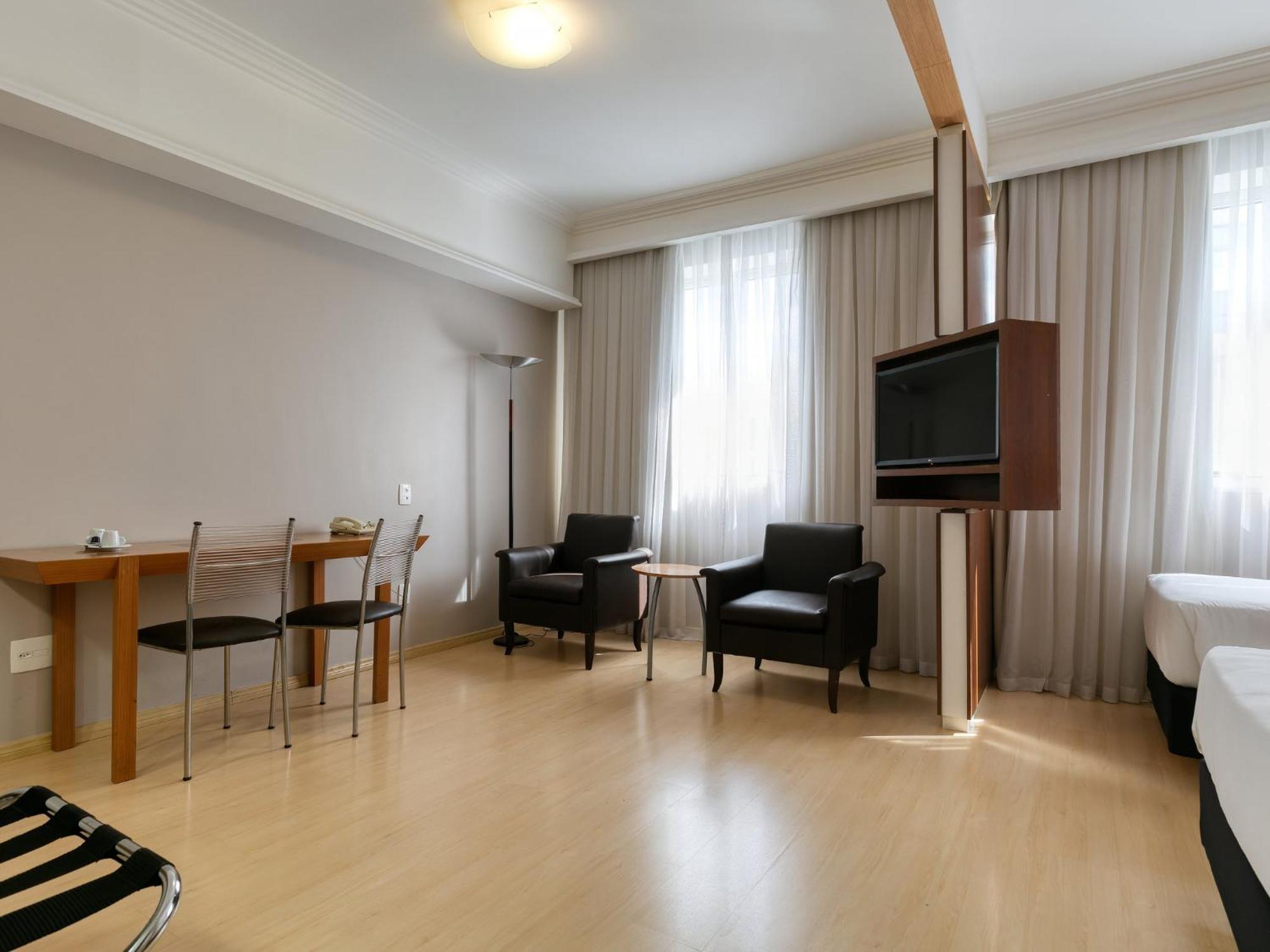 Quarto Duplo Standard