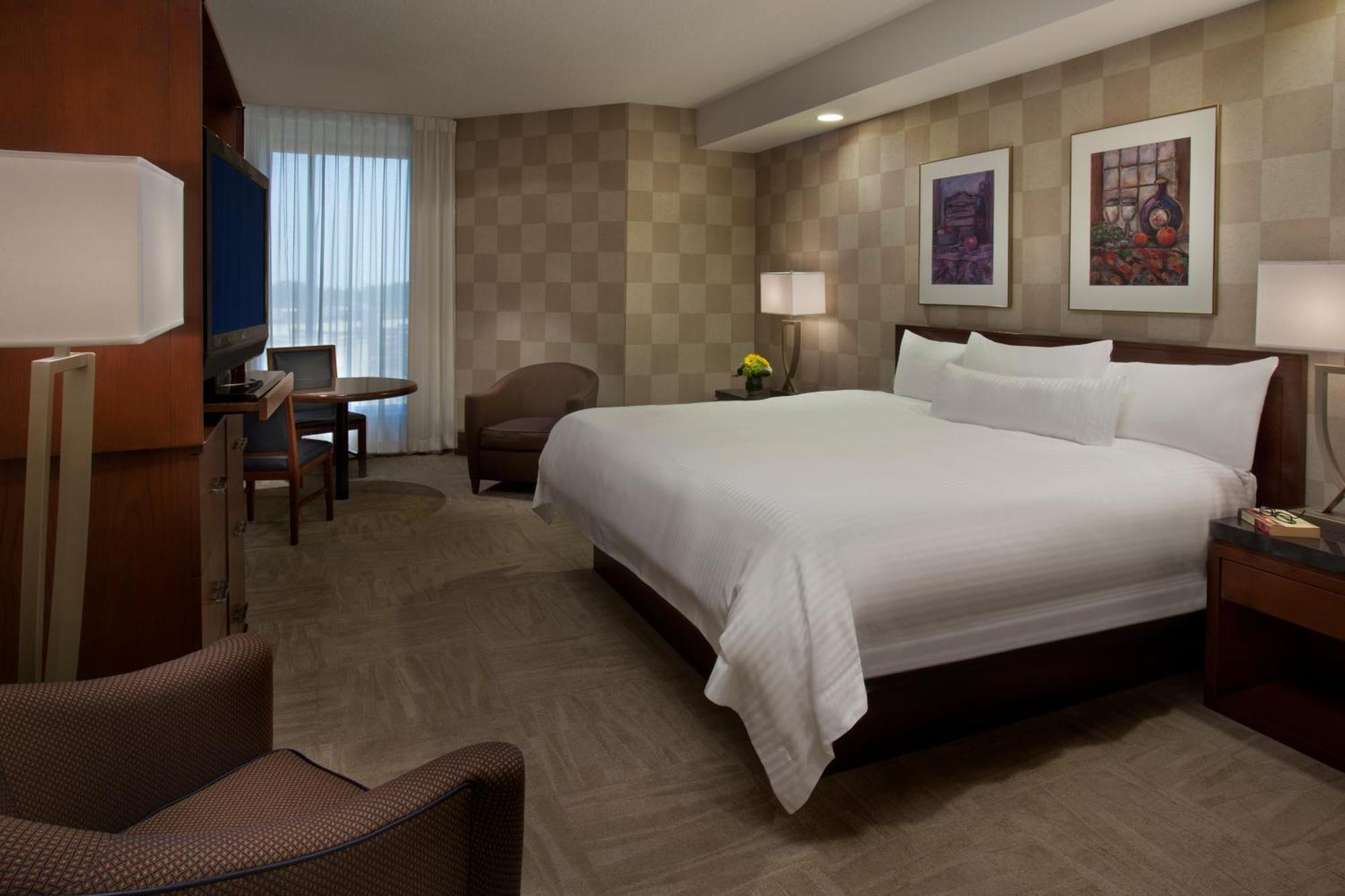 Superior King Room