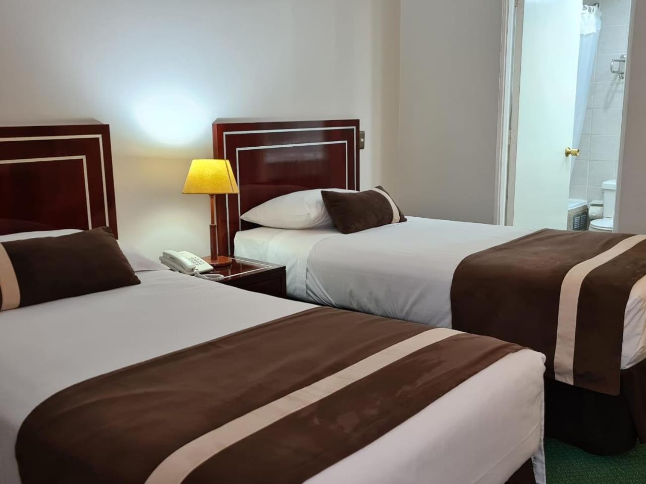 Quarto Standard com 2 Camas de Solteiro