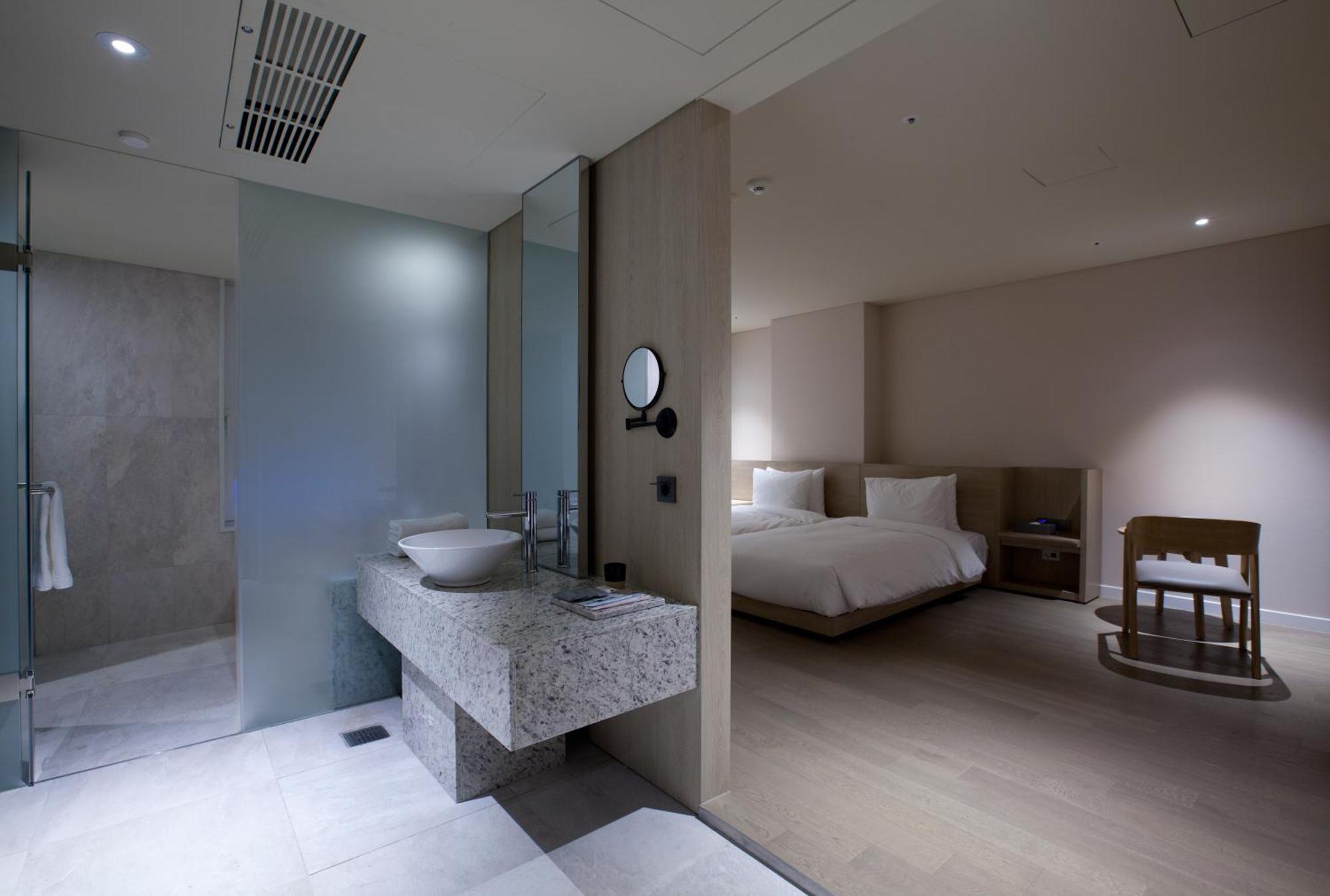 Asian Suite
