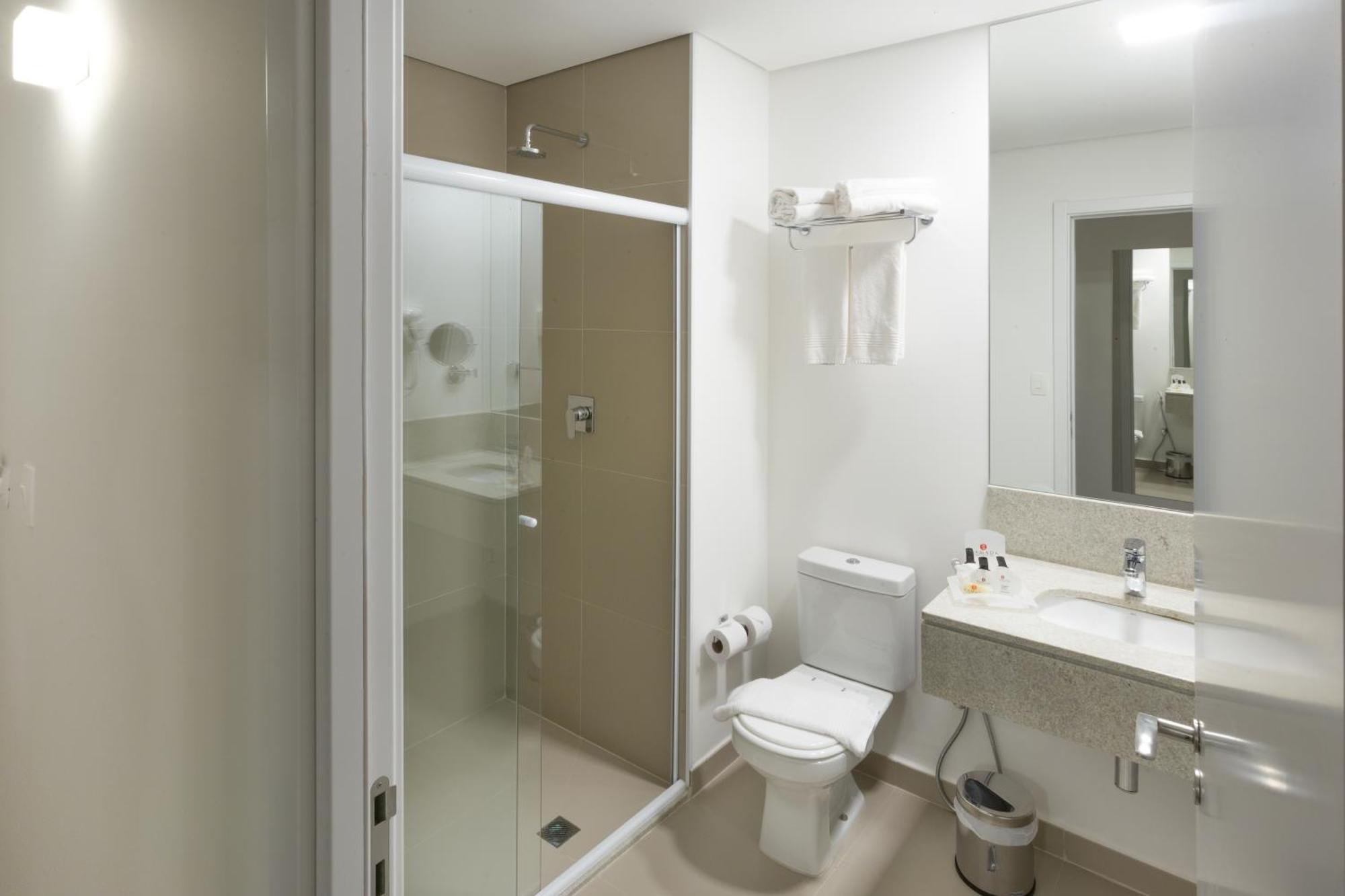 Quarto Deluxe com Cama King-size