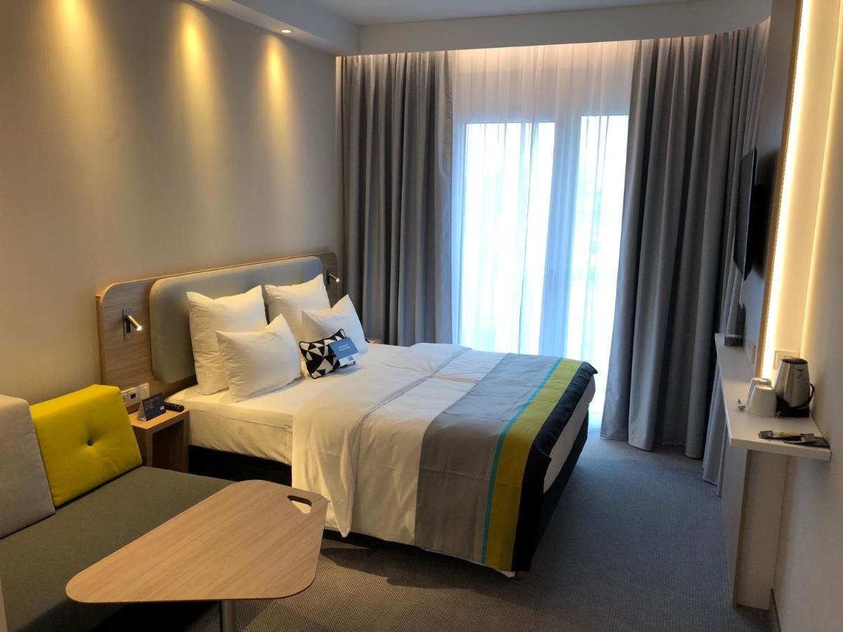 Standaard Kamer met Queensize Bed en Slaapbank - Rookvrij