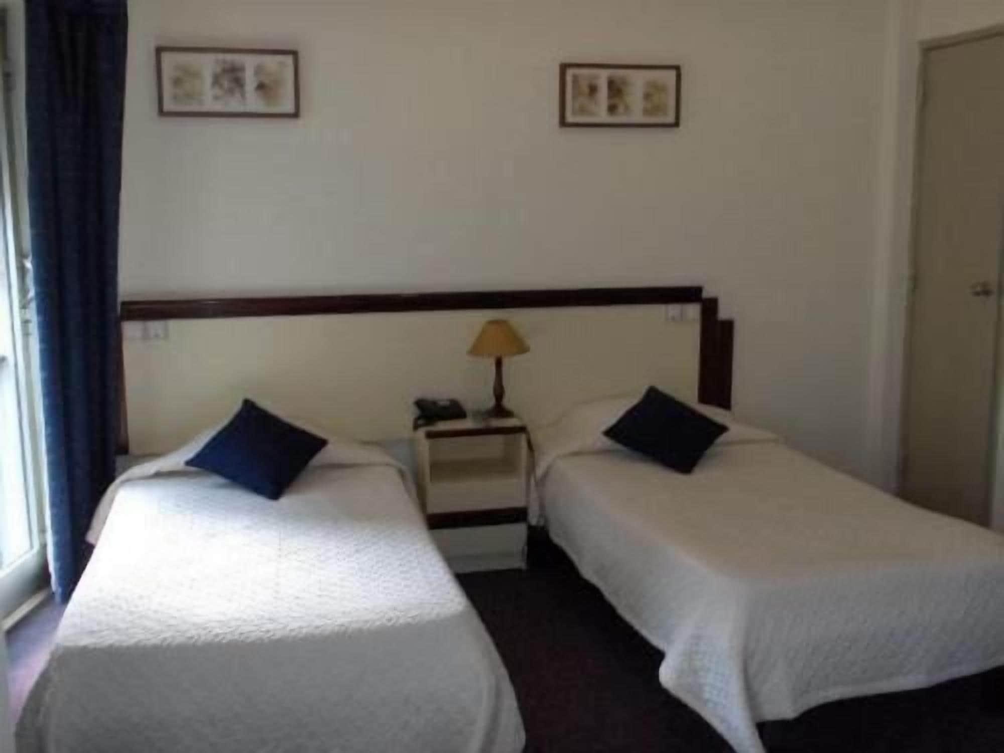 Double Room,1226960780:JPEG