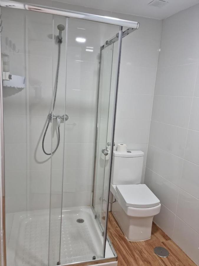 Small Single Room,1769513718:JPEG