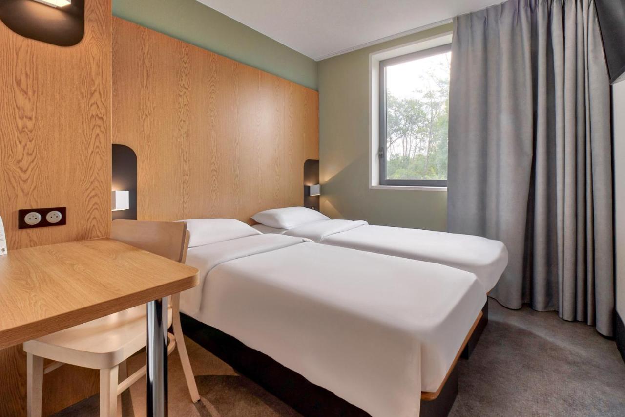 Twin Room,1233938636:JPEG