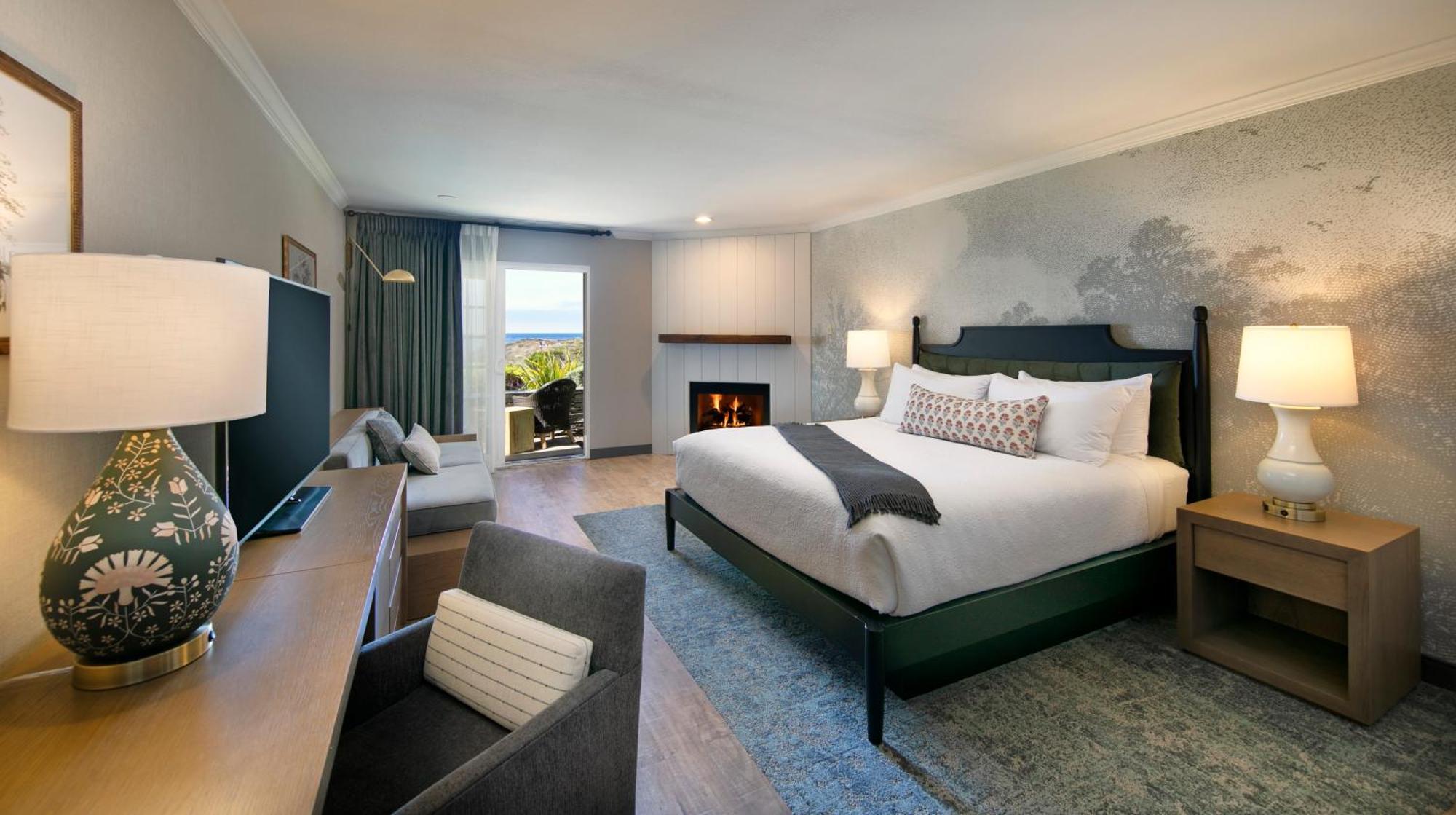 King Room with Patio & Oceanview