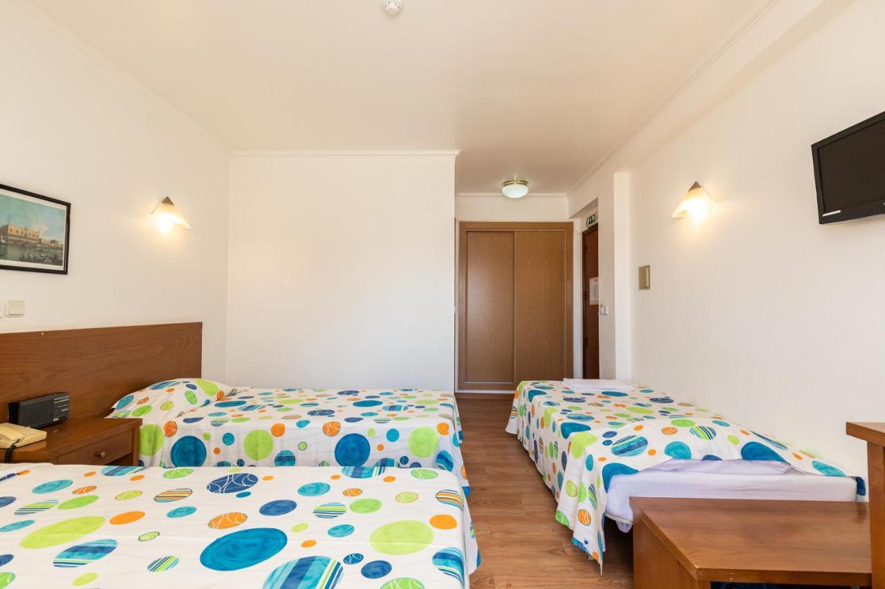 Standard Triple Room,1235615585:JPEG