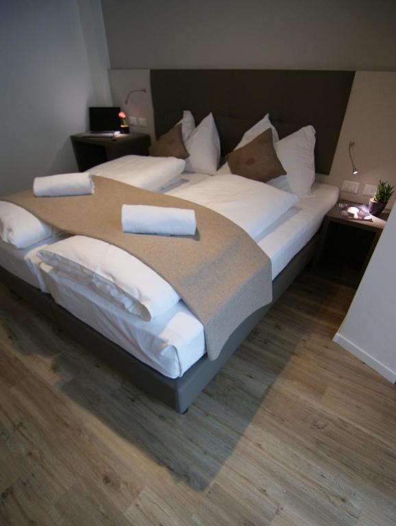 Economy Doppelzimmer - Straßenseite