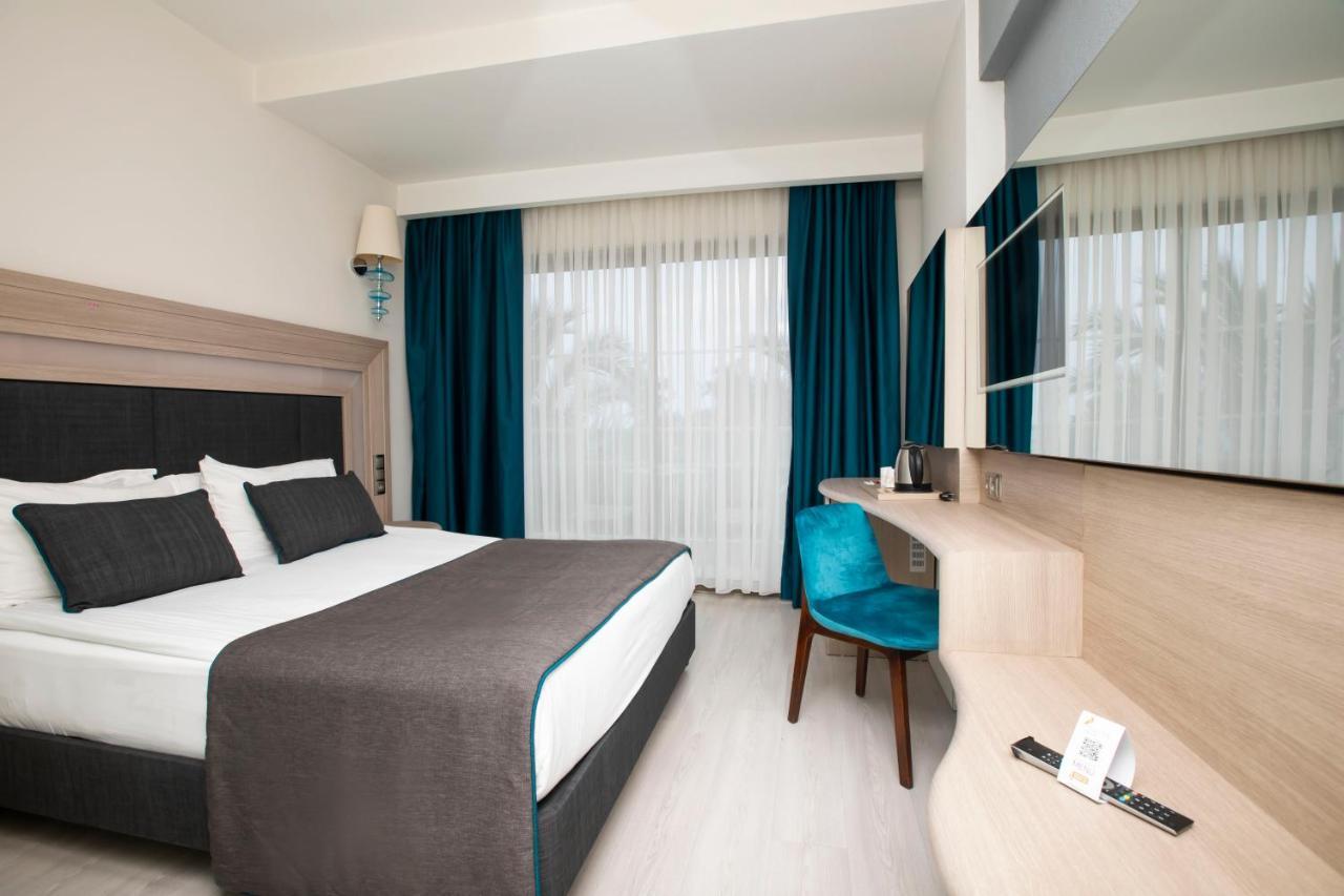 Standard Double or Twin Room Land View,1589133682:JPEG