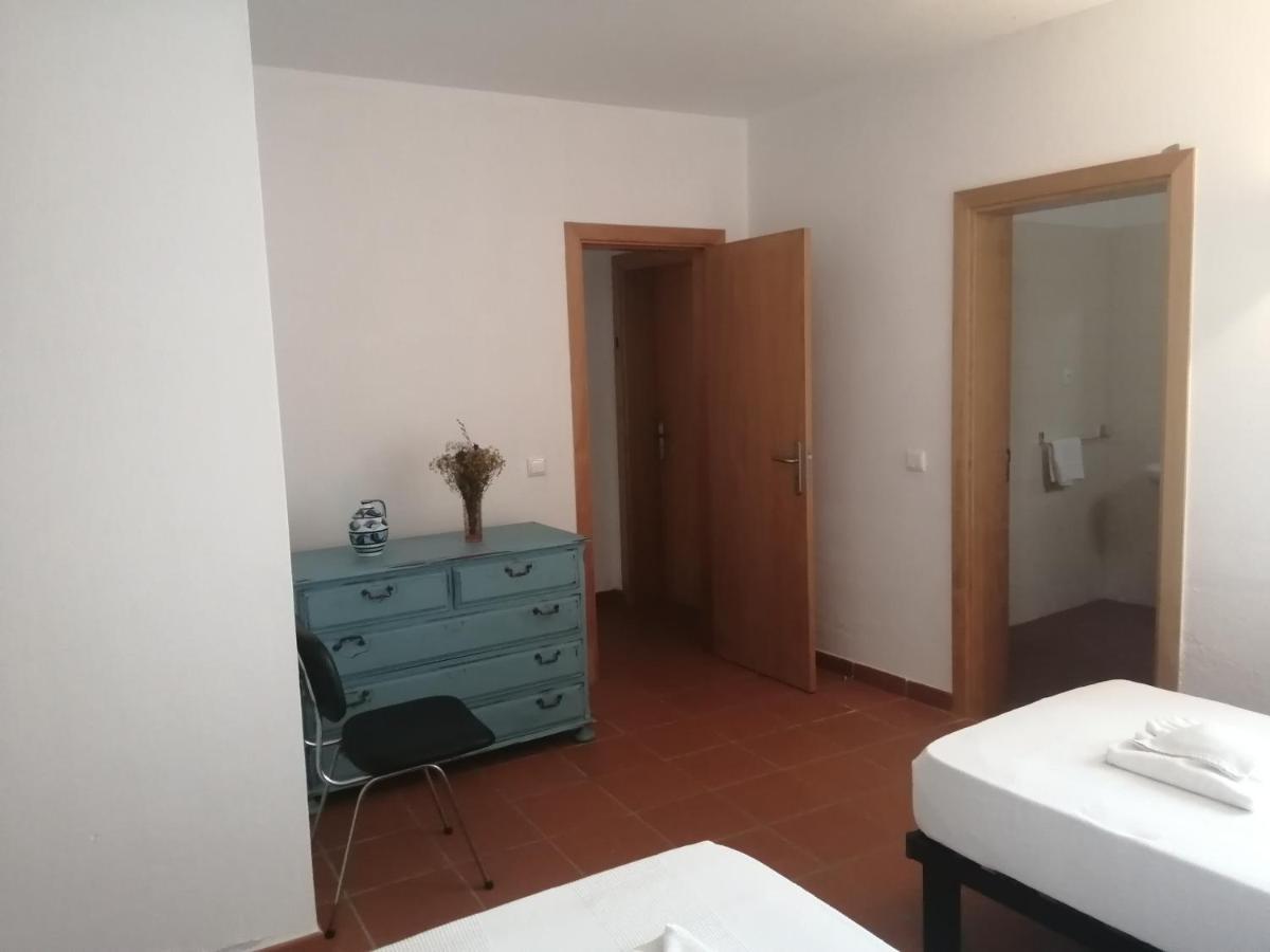 Quarto Duplo com Casa de Banho Privativa