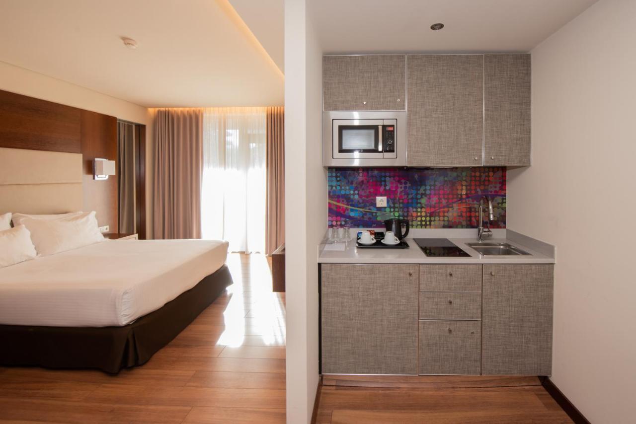 Apartamento com Varanda
