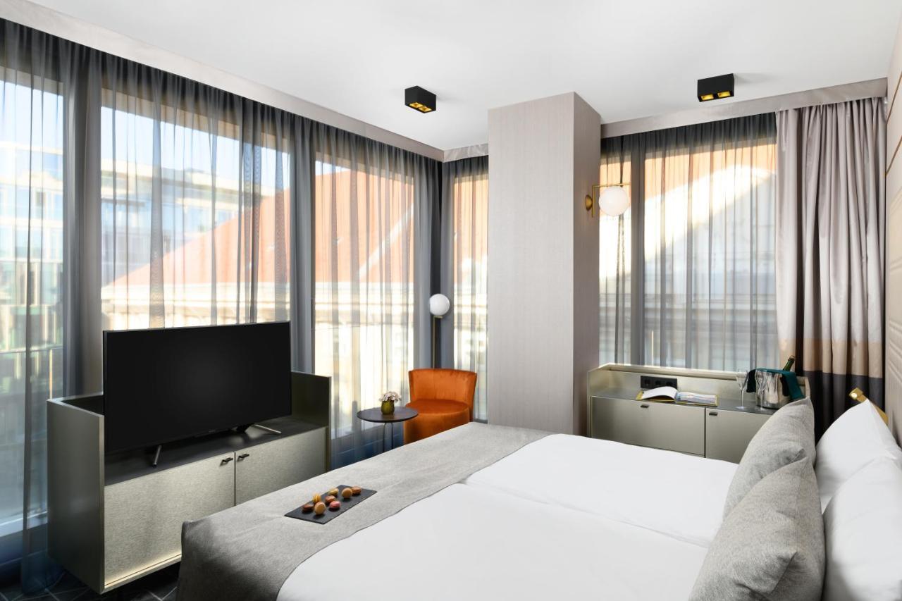 Quarto Corner