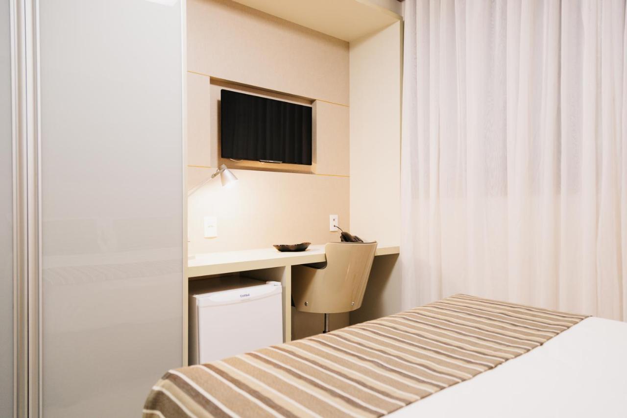 Quarto Duplo Standard
