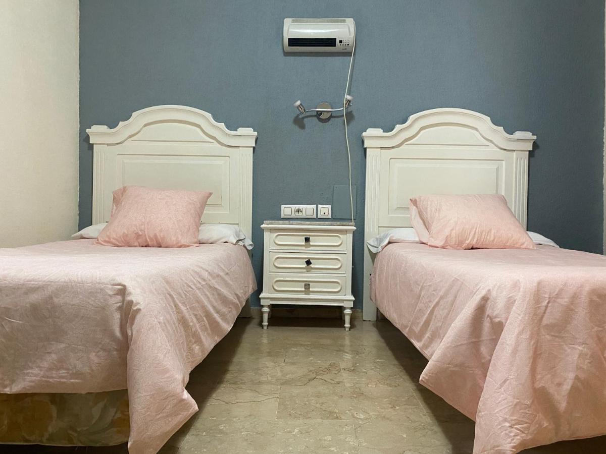 Double Room Fan Radiator,1253110693:JPEG