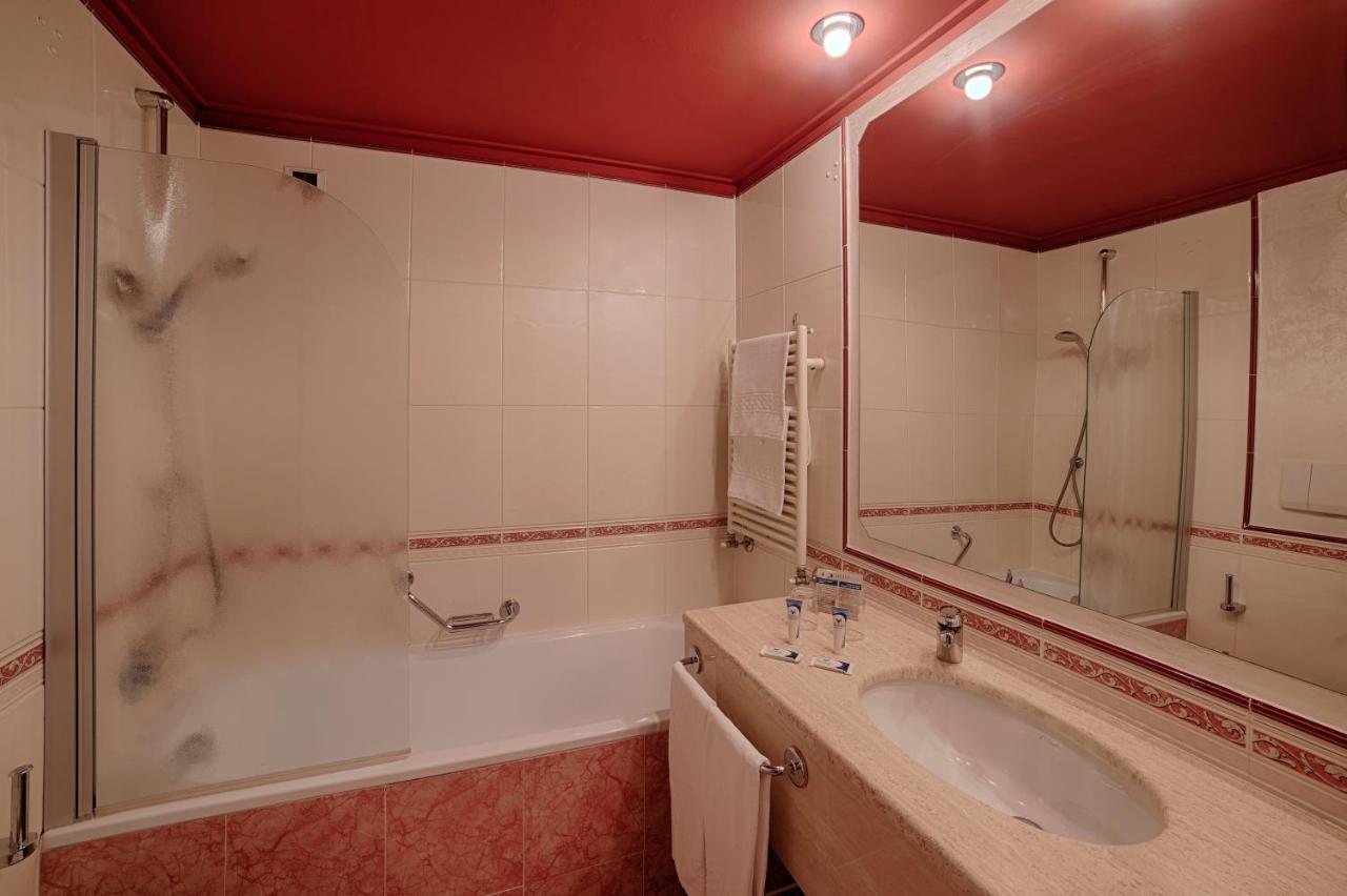 Camera Premium Matrimoniale/Doppia con Letti Singoli con Accesso Spa