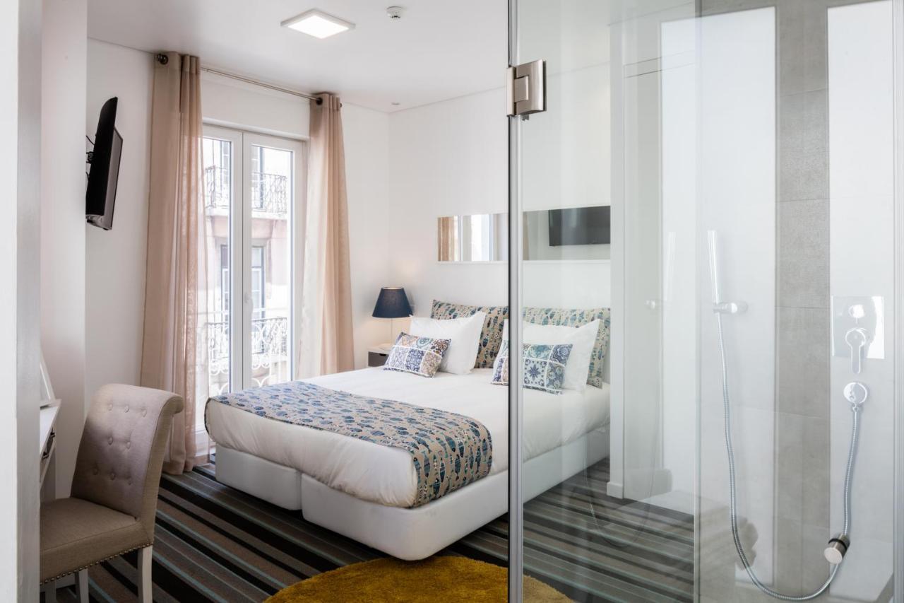 Deluxe Double or Twin Room Balcony,1253588131:JPEG