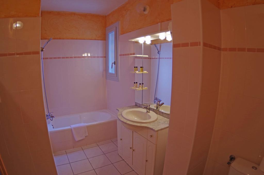 Chambre Double - Vue sur la Mer