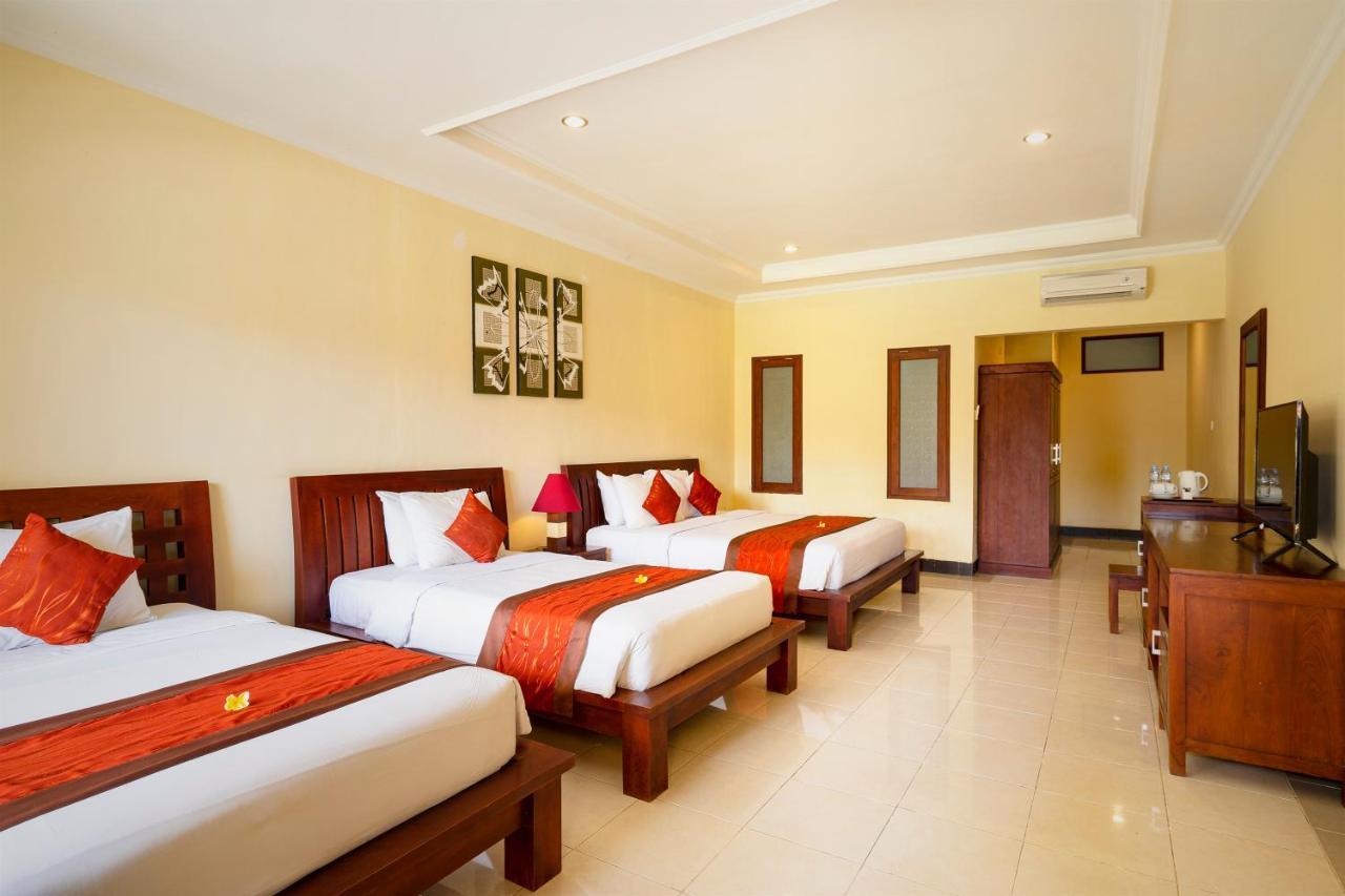 Deluxe Family Room