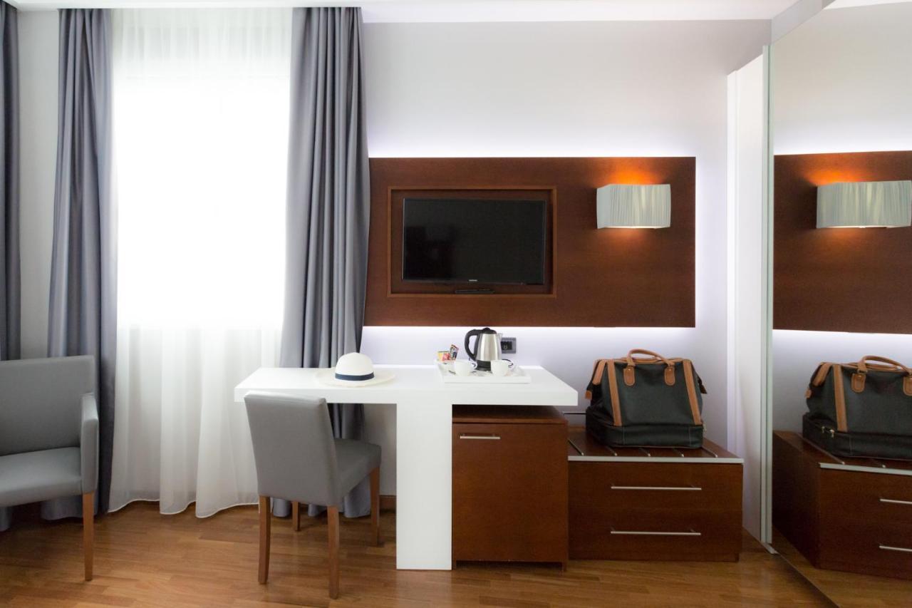 Classic Double Room,1260542188:JPEG