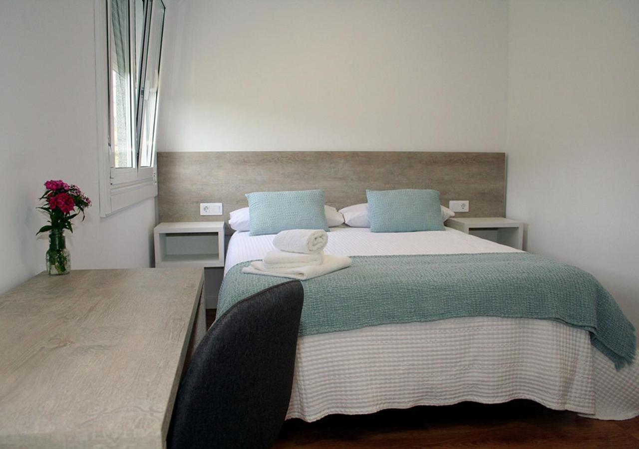 Quarto Duplo com Casa de Banho Privativa
