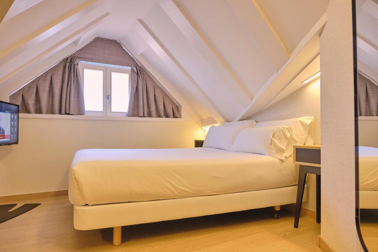 Quarto Individual