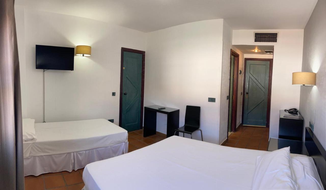 Habitación Doble con cama supletoria