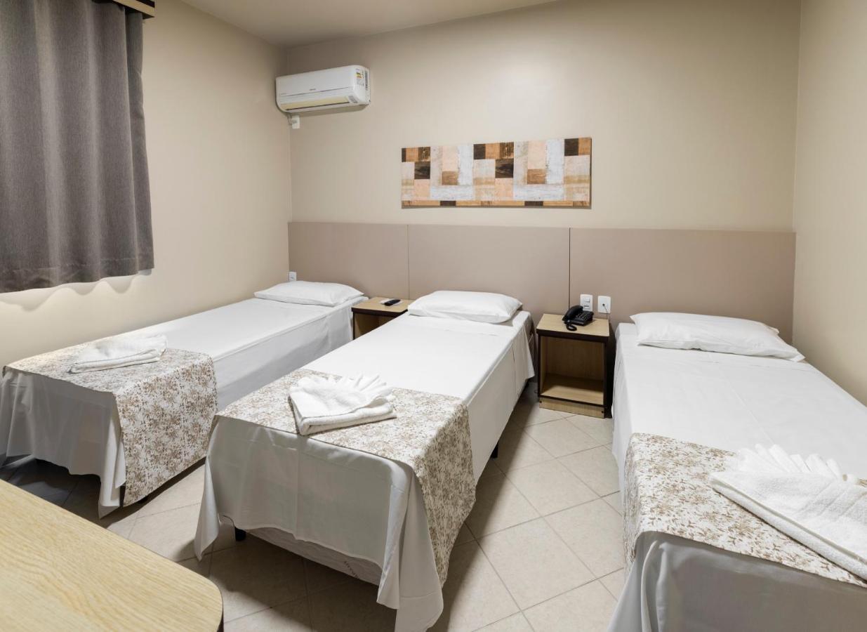 Quarto Triplo Standard