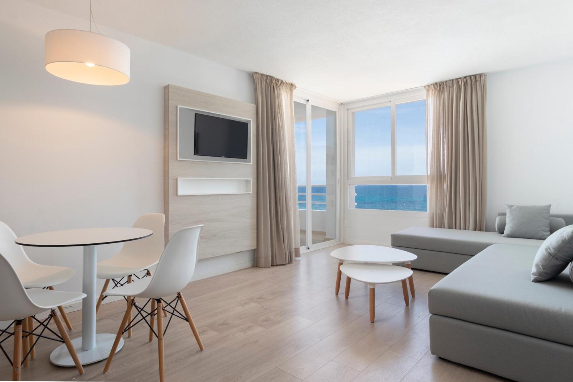 Familiekamer met Uitzicht op Zee (2 Volwassenen + 2 Kinderen)
