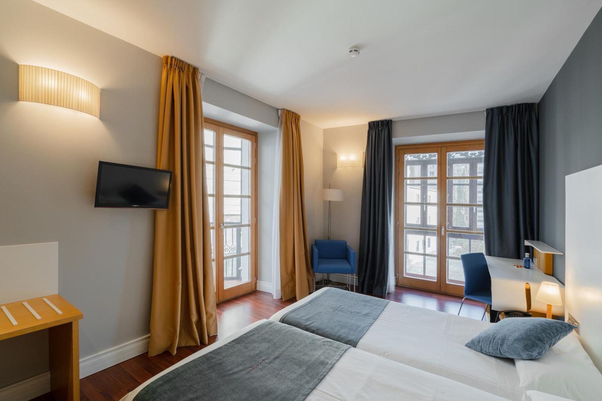 Quarto Twin