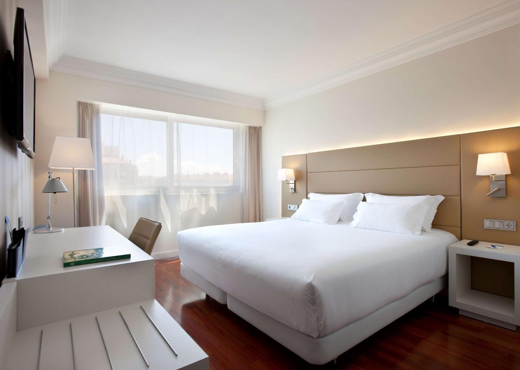 Standard Double or Twin Room,1644404034:JPEG