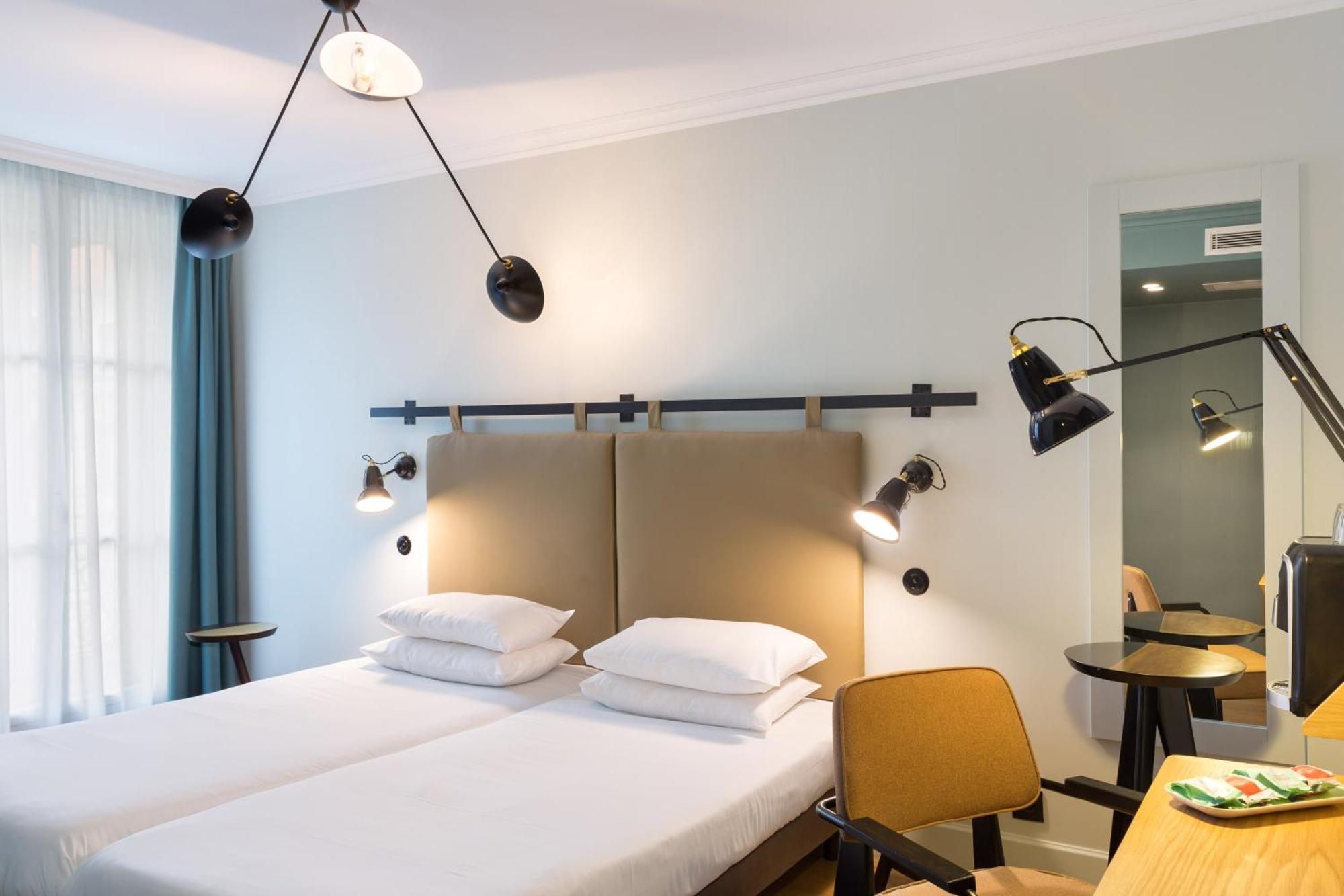 Twin Room,1273800754:JPEG
