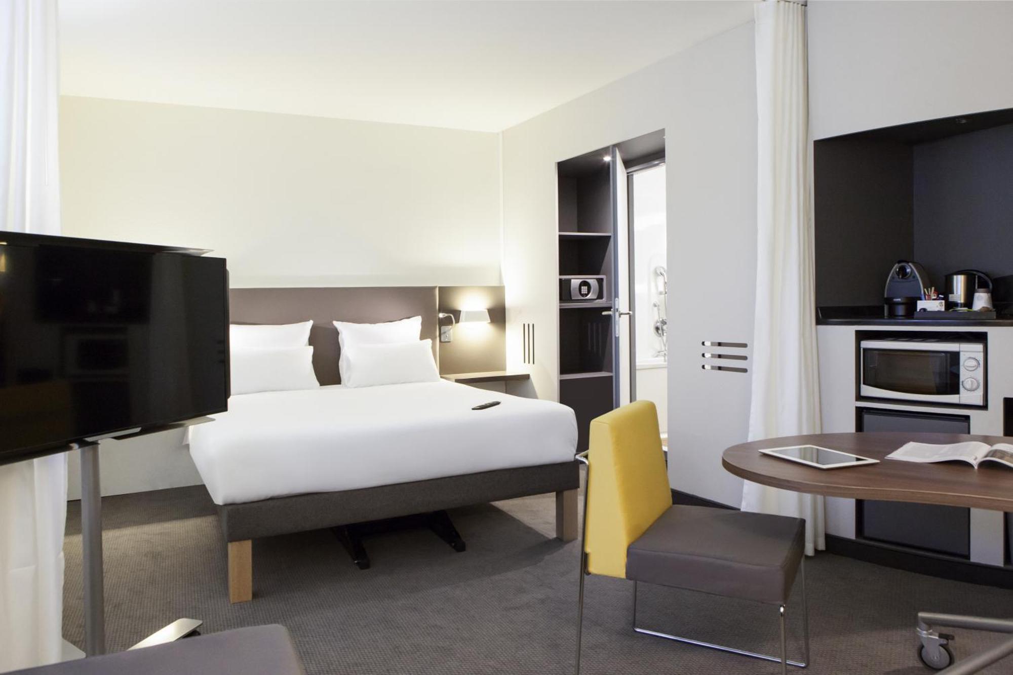 Superior Suite with Double Bed and Sofa Bed,1704866472:JPEG
