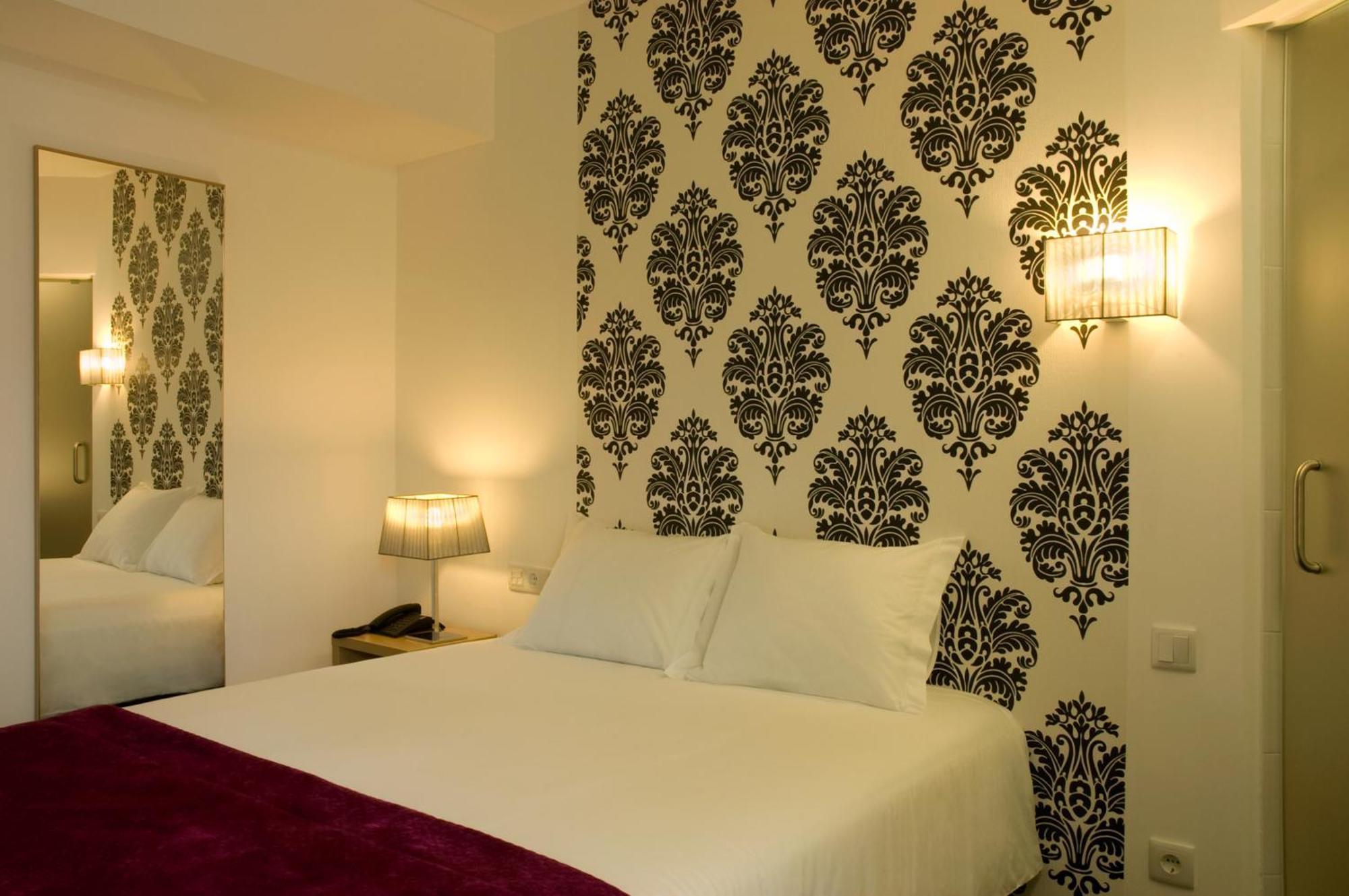 Double or Twin Room,112766331:JPEG
