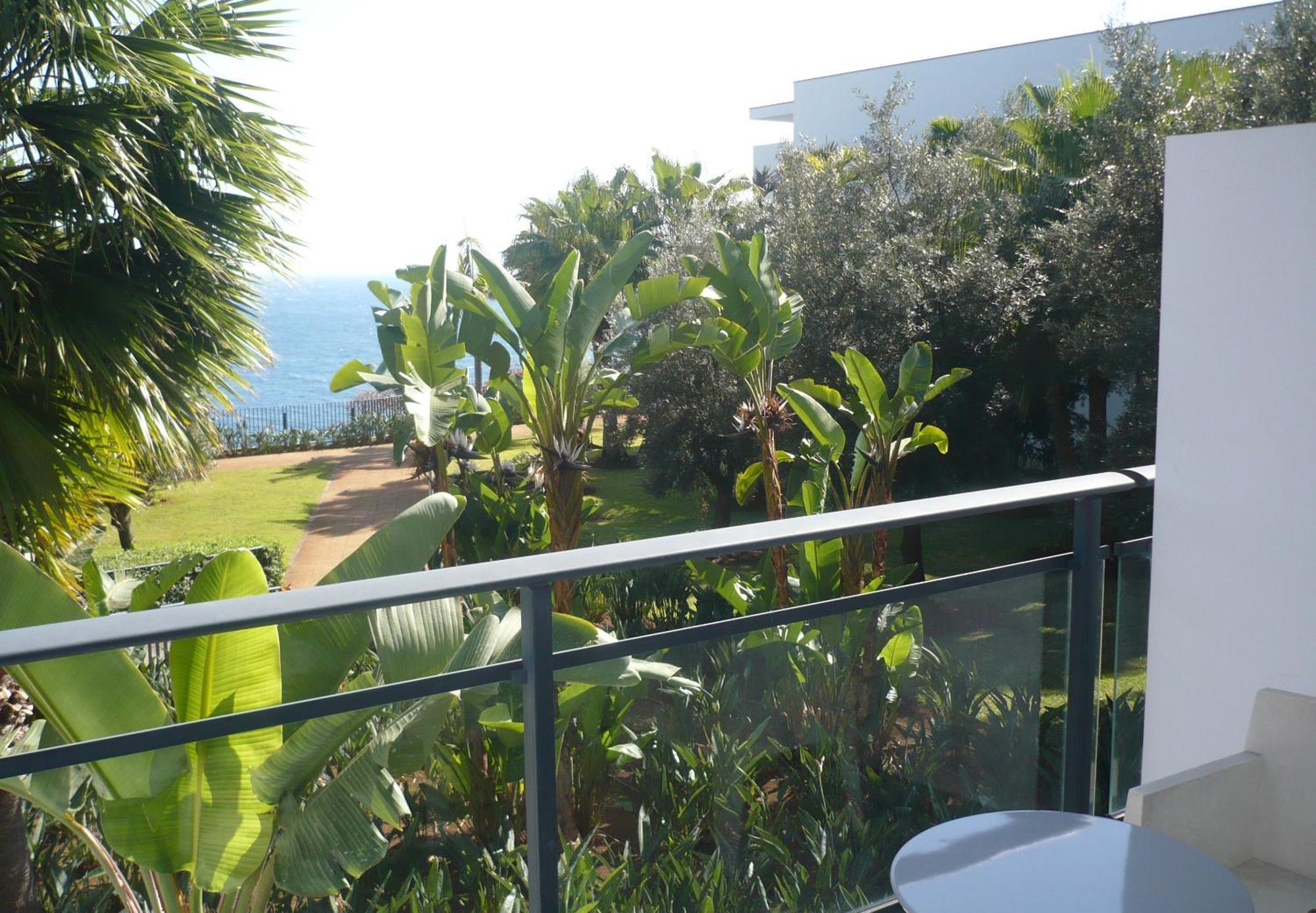 Prestige Double Room with Side Sea View,703743139:JPEG
