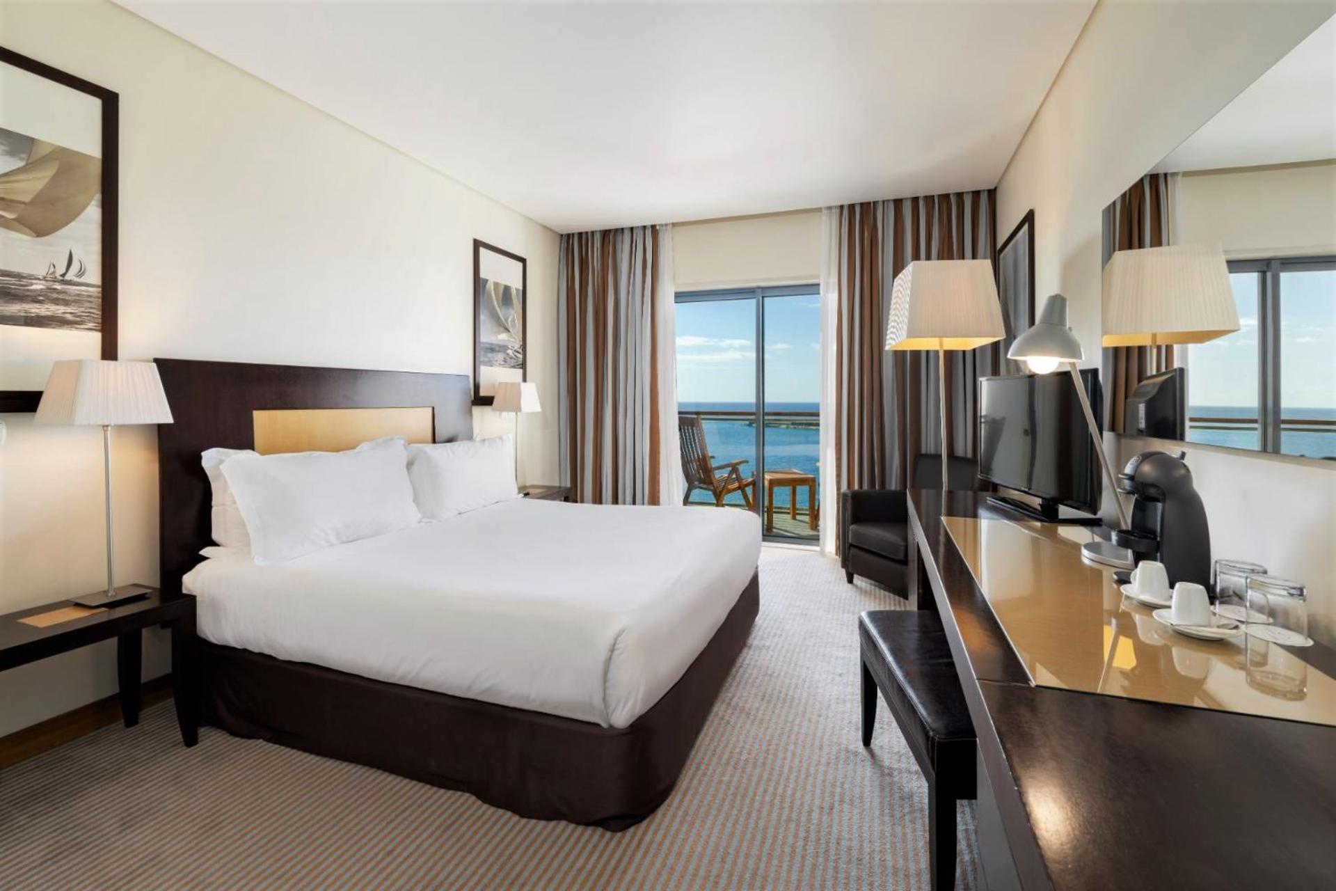 Executive Double or Twin Room Sea View,1274444158:JPEG