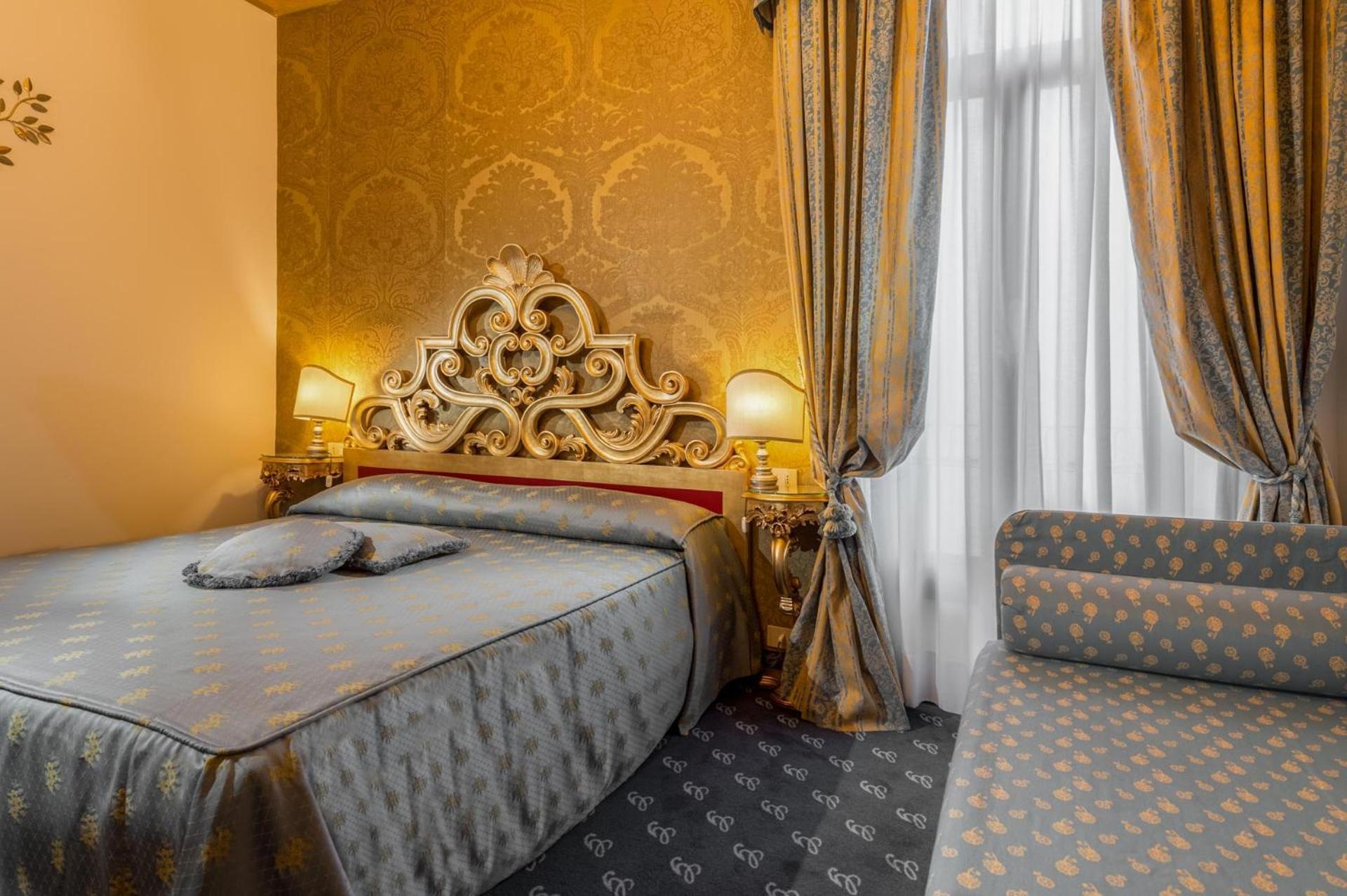 Chambre Double Supérieure avec Lit d'Appoint
