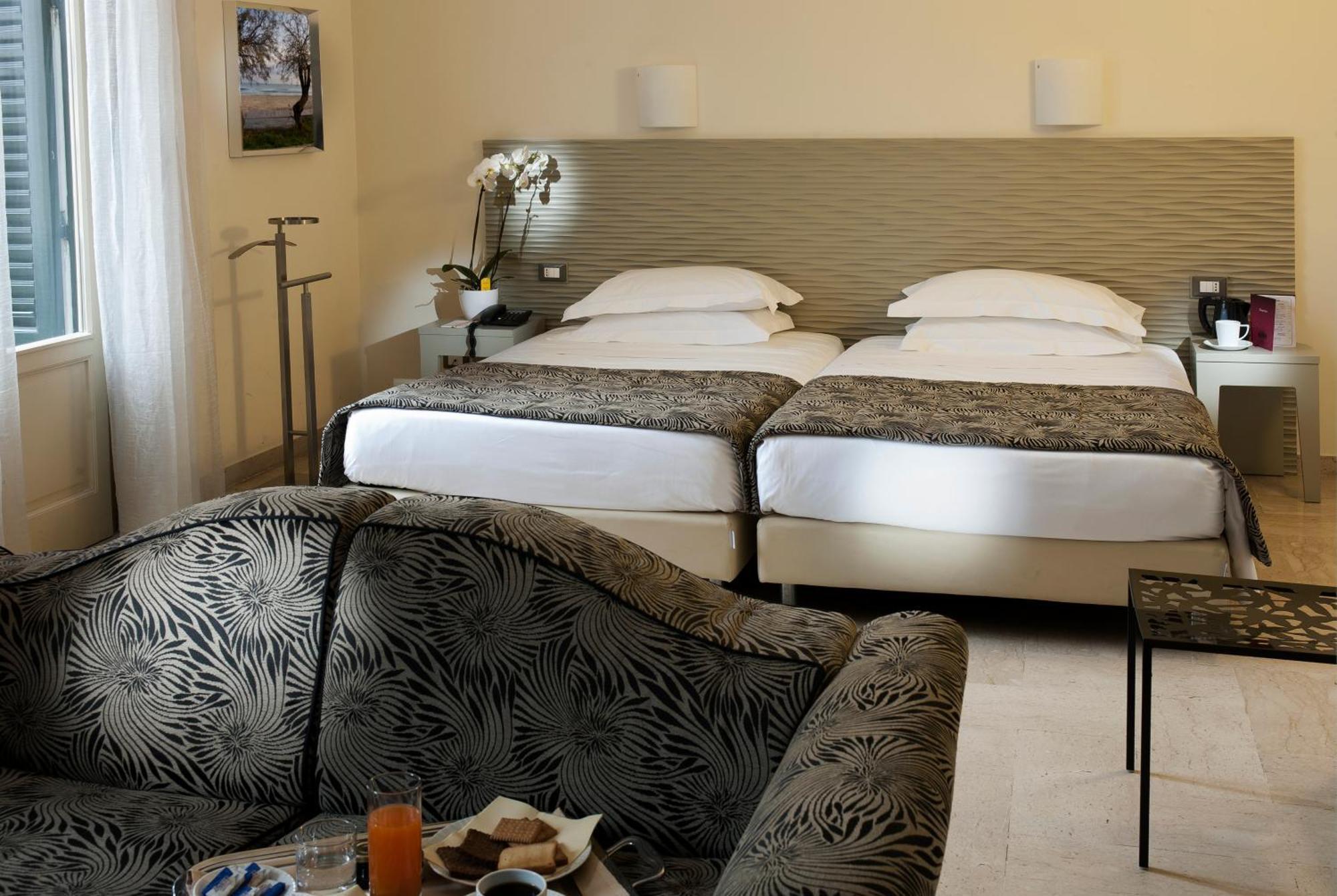 Junior Suite,1433747458:JPEG