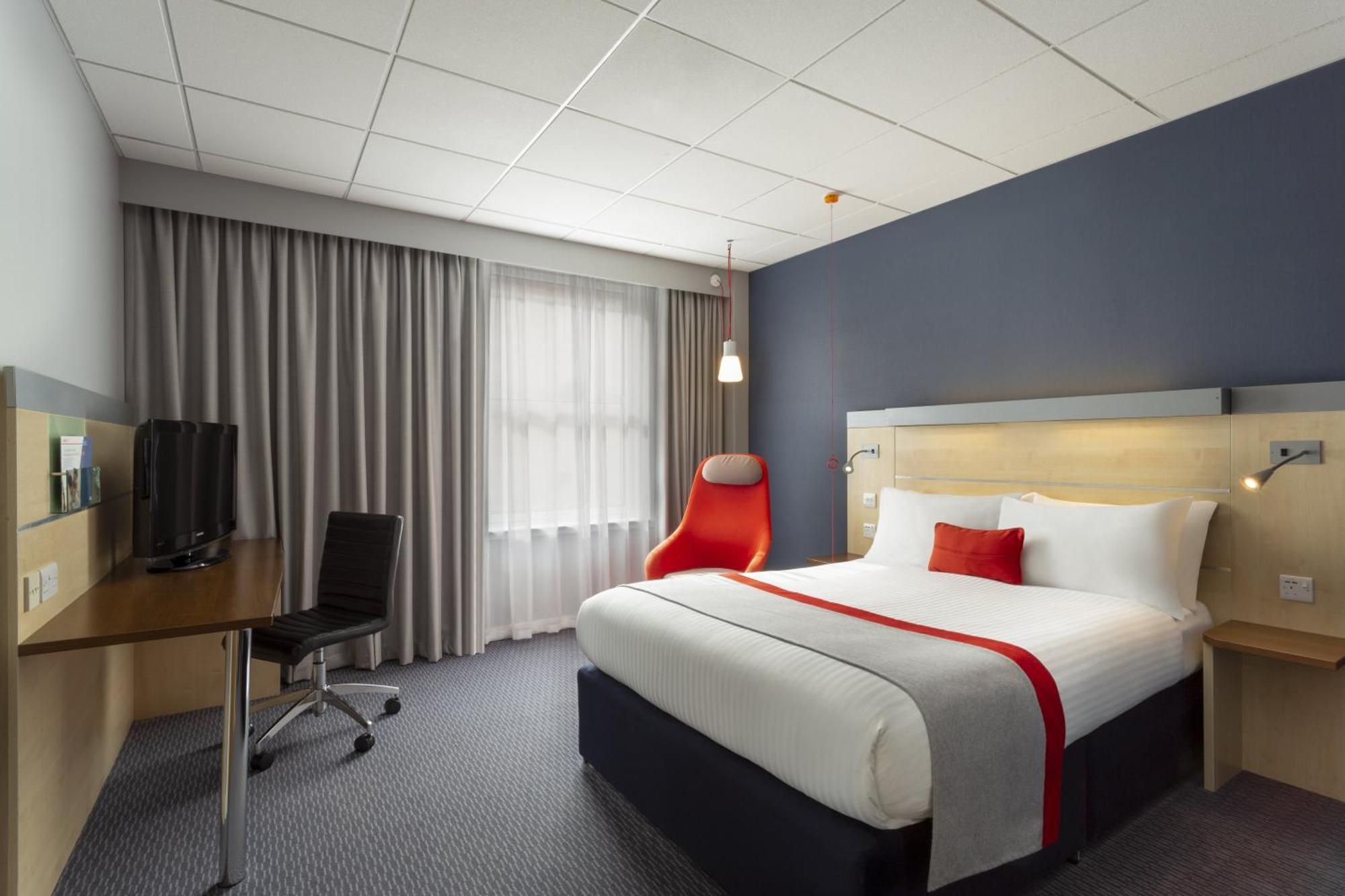 Standard Double Room with Free Hot Breakfast - Accessible,1001815842:JPEG