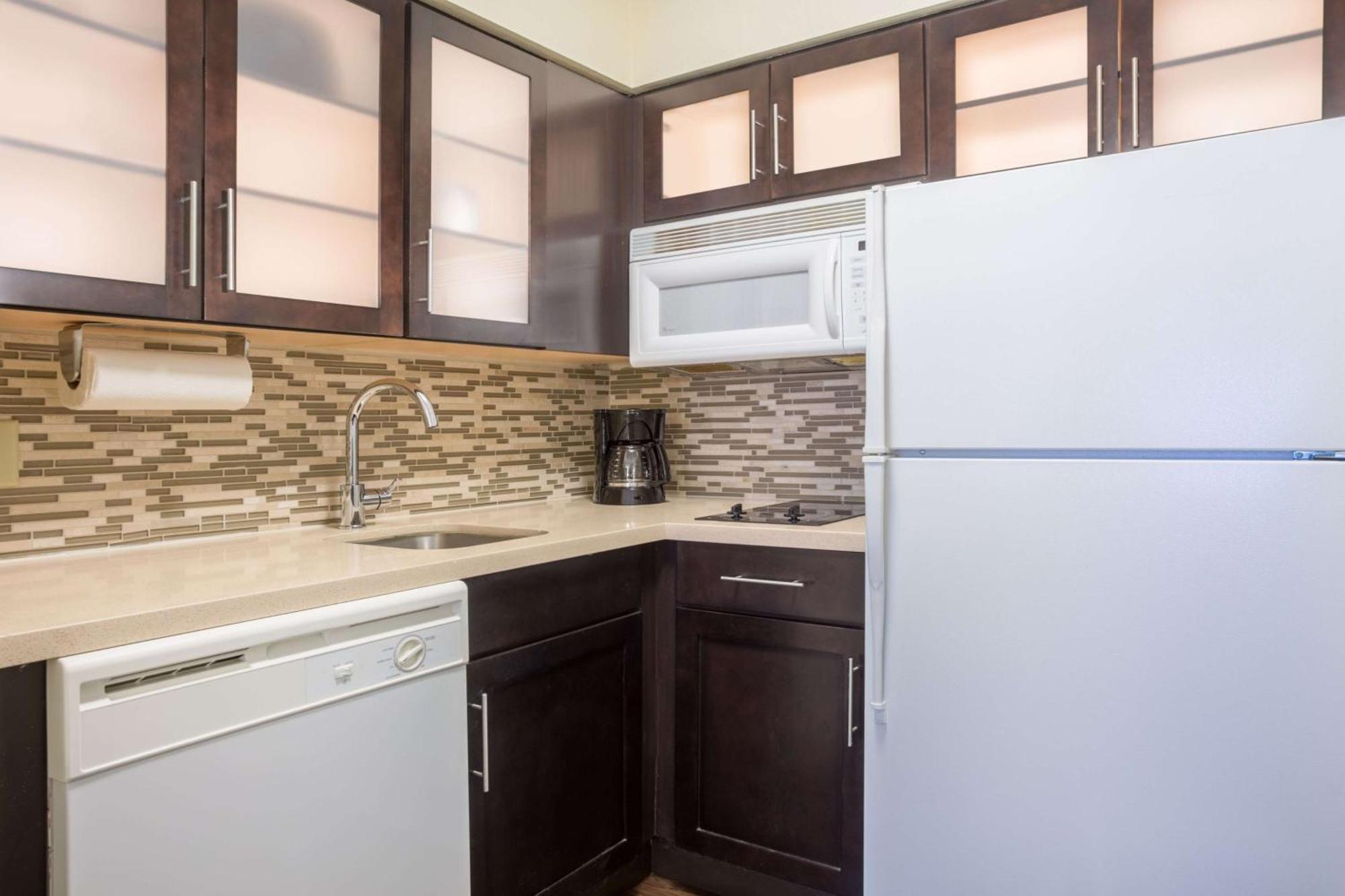 One-Bedroom King Suite